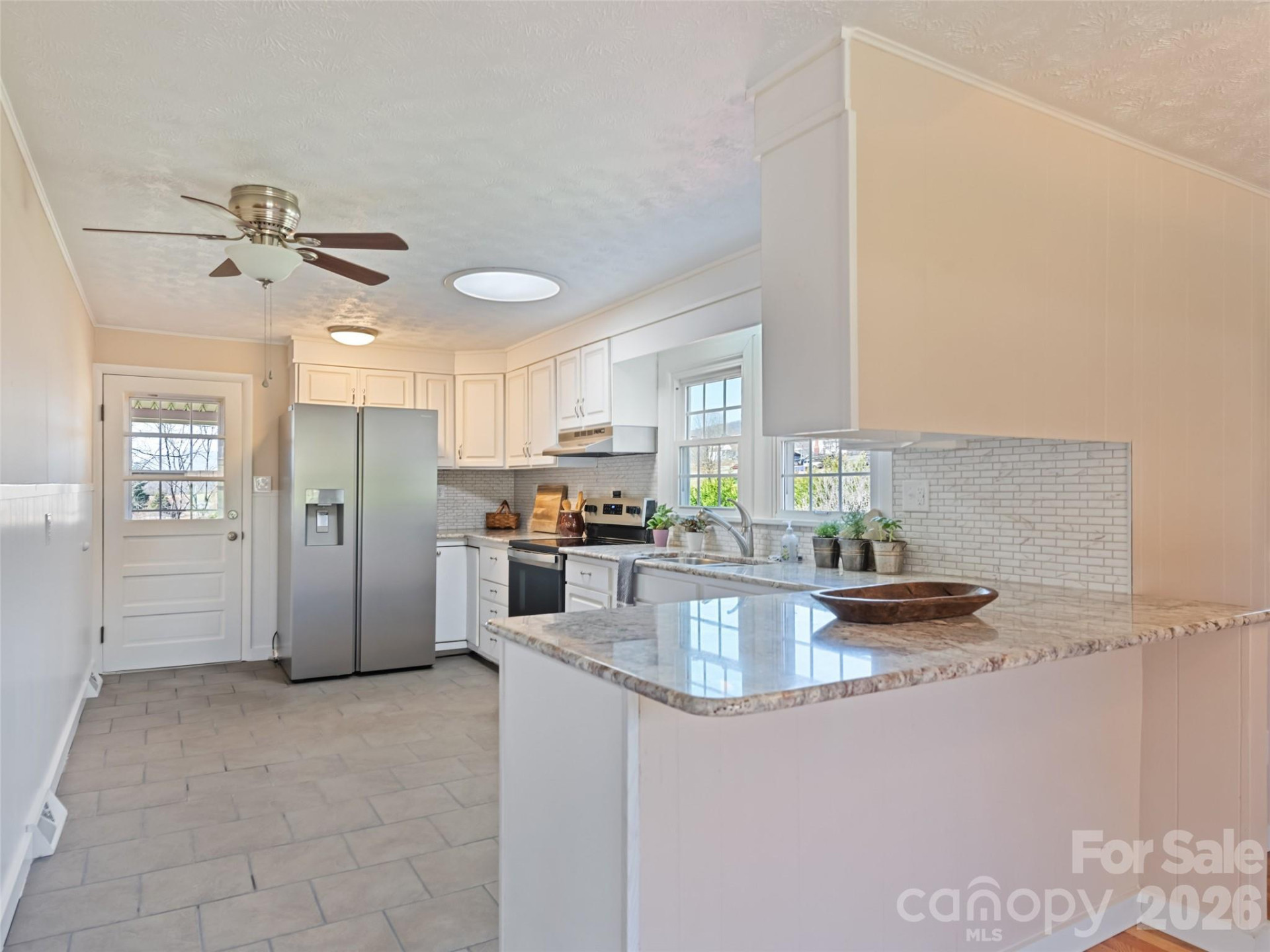 157 Morgan Street - Photo 16