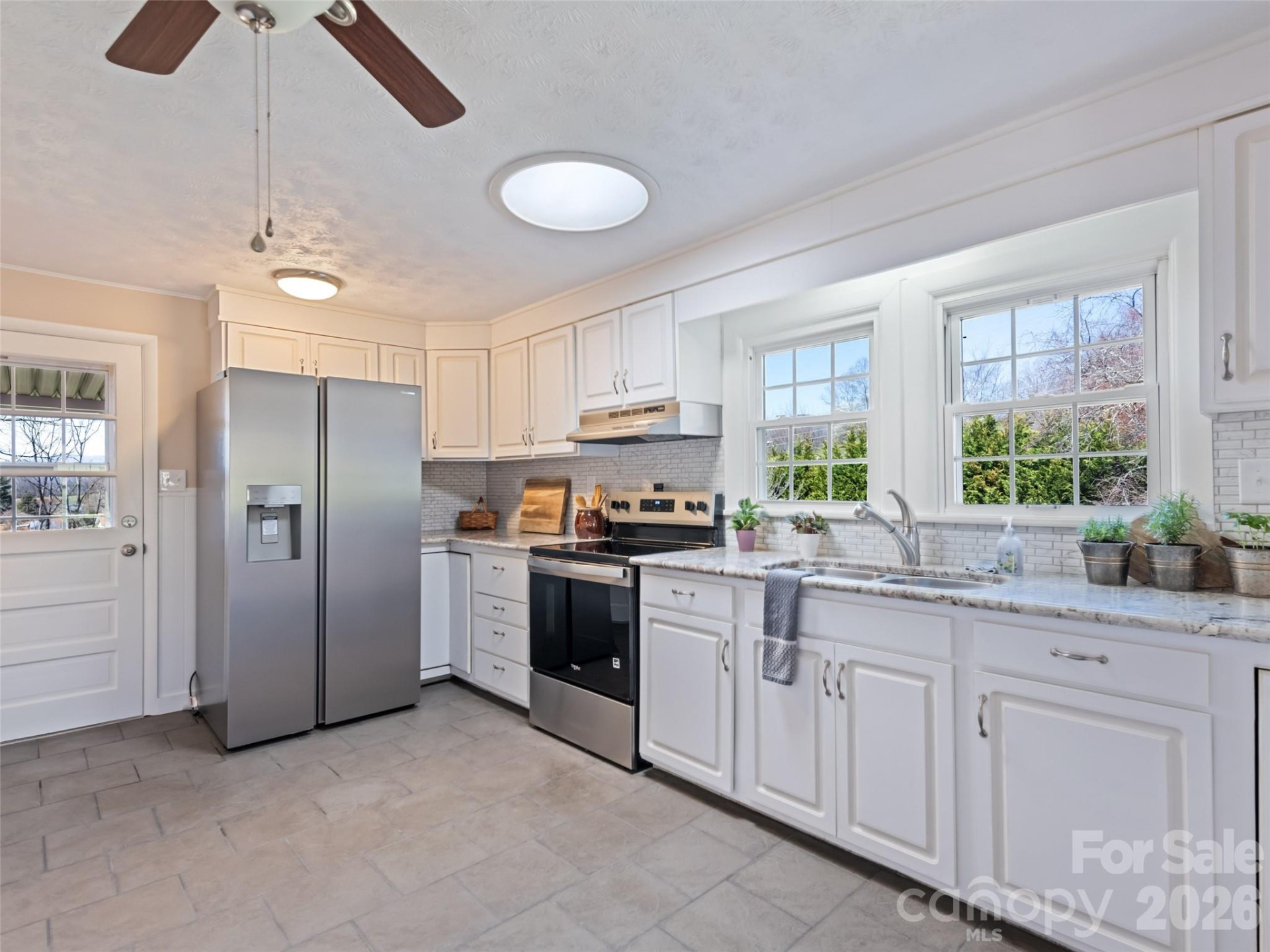 157 Morgan Street - Photo 17