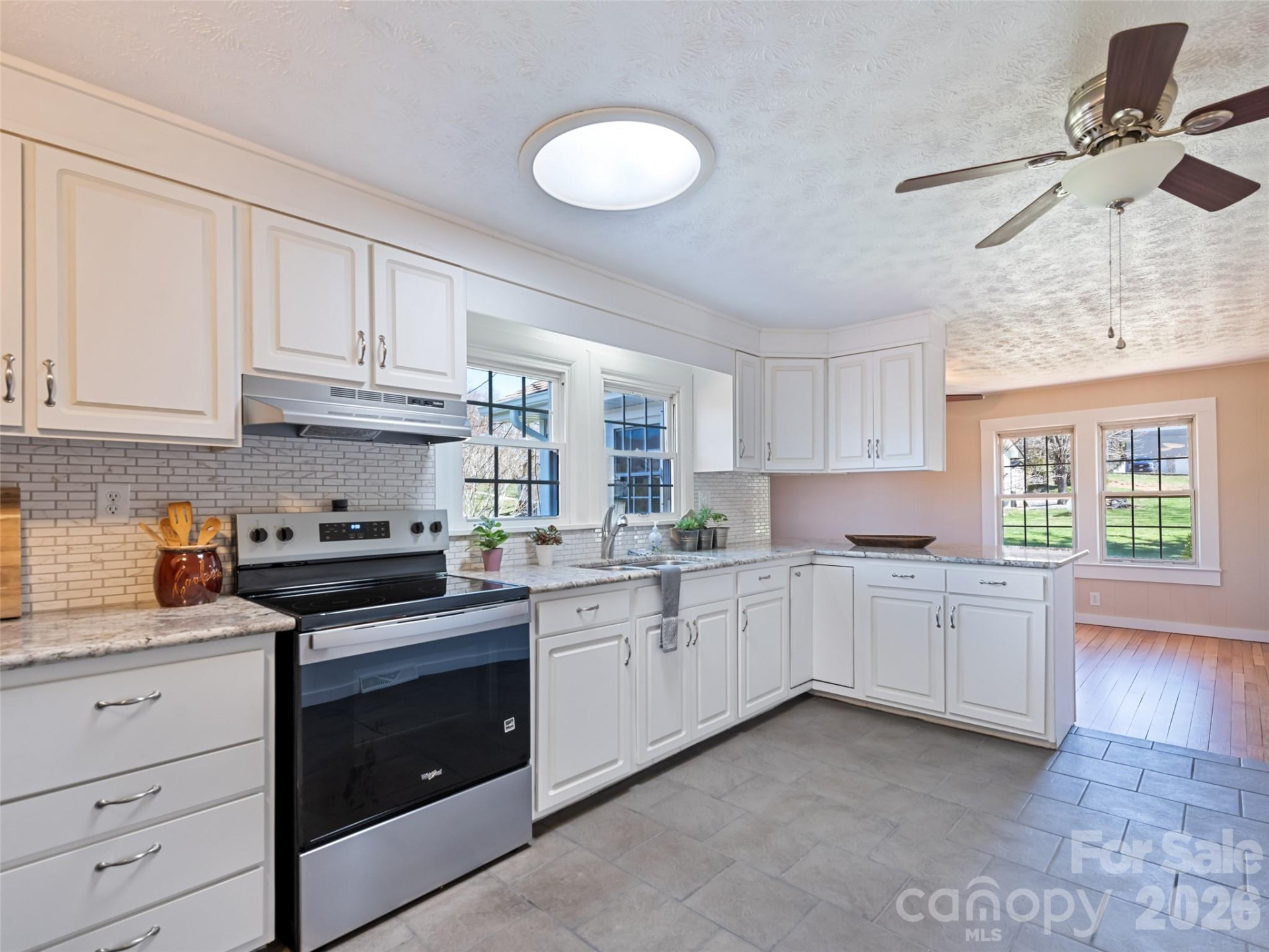 157 Morgan Street - Photo 18