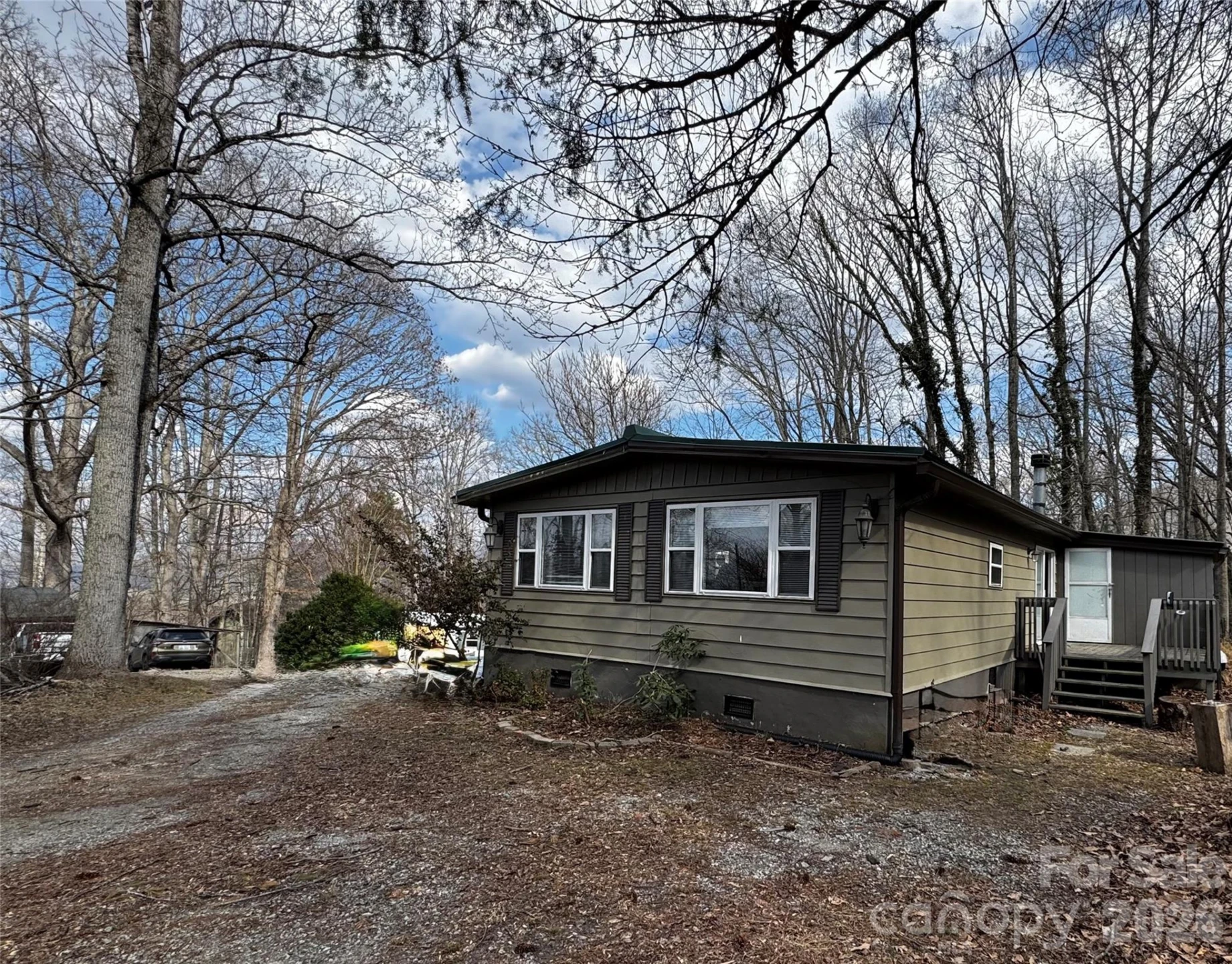 806 & 810 Hutch Mountain Road - Photo 2