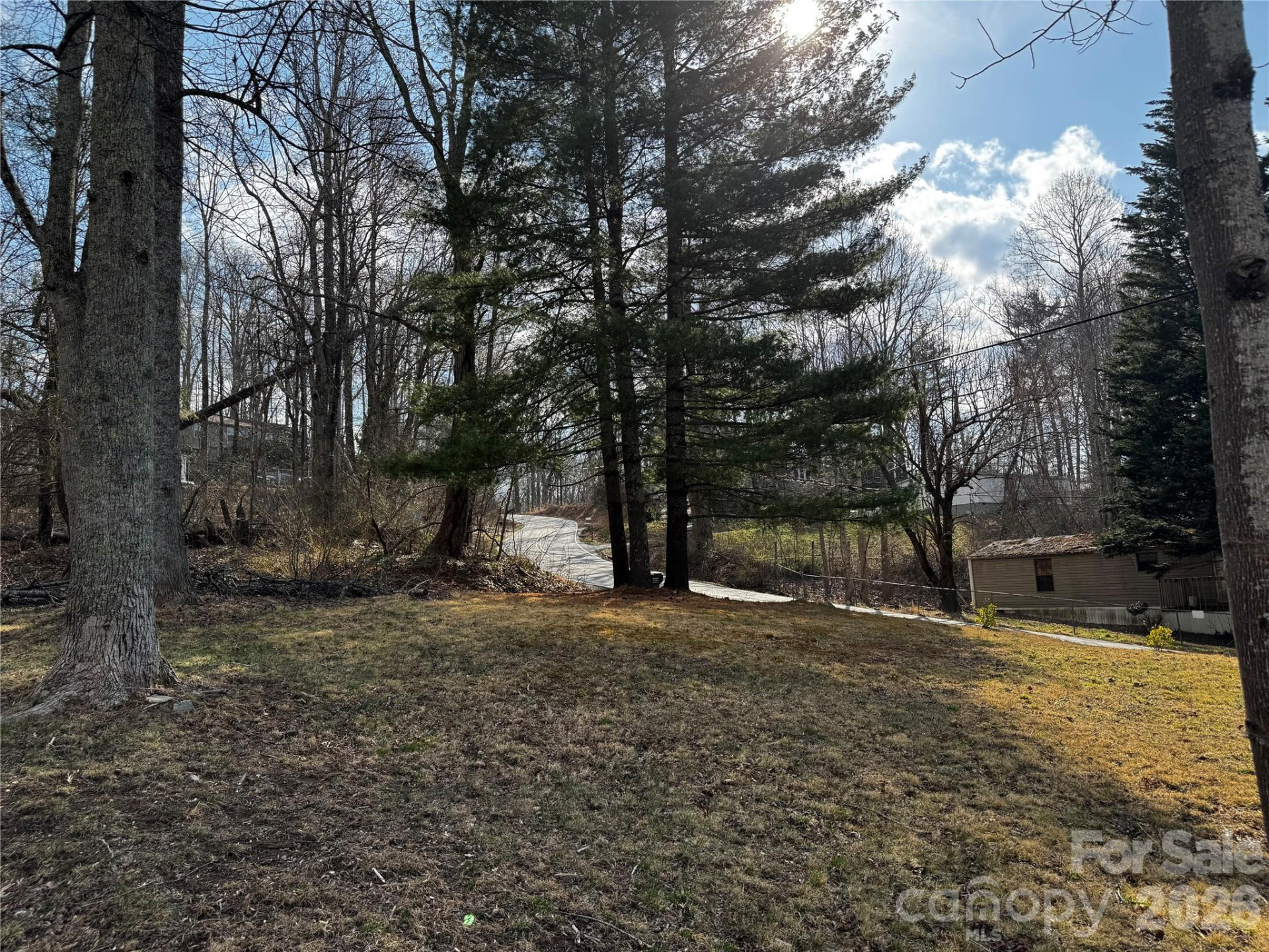 806 & 810 Hutch Mountain Road - Photo 32
