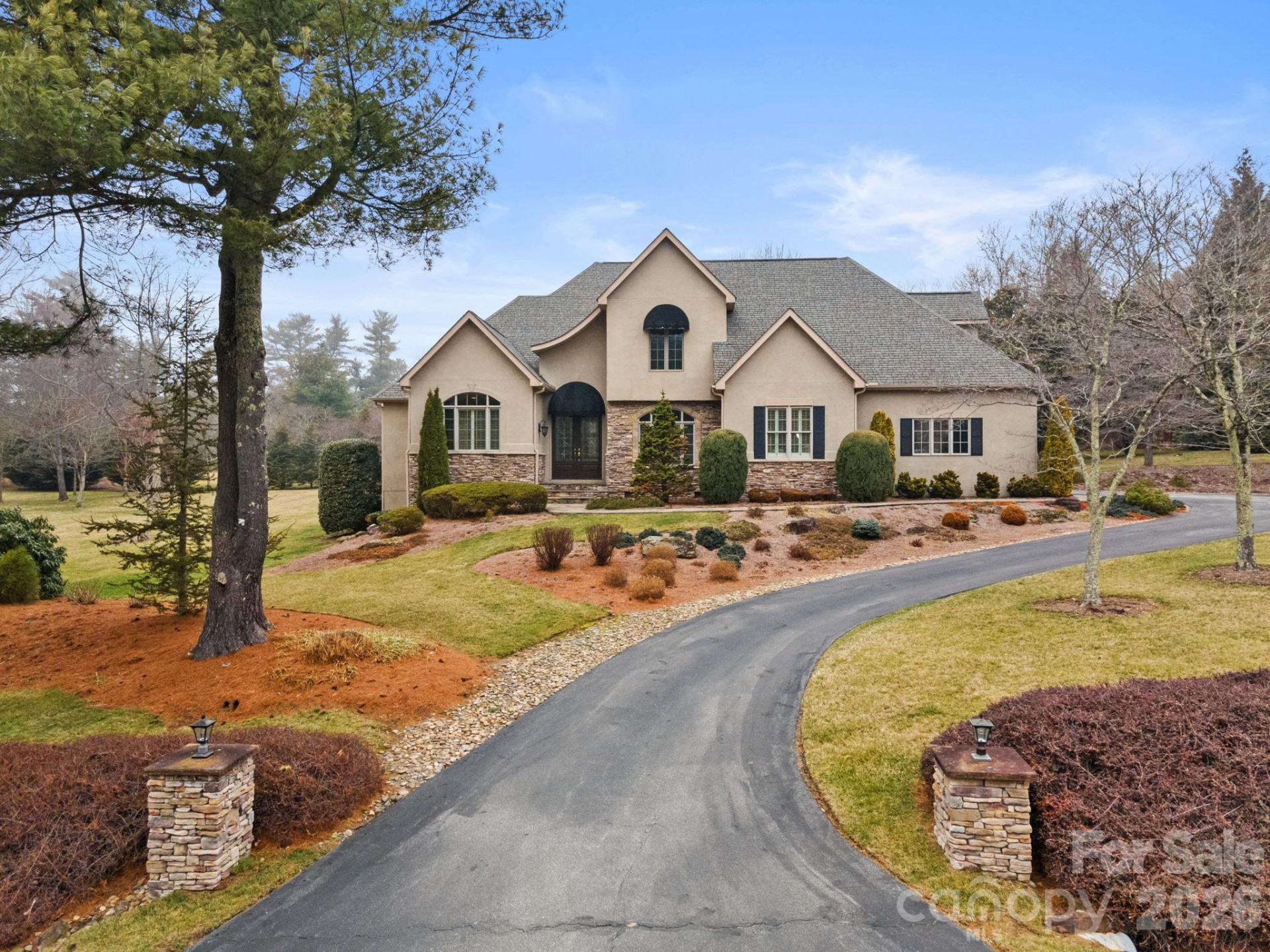 151 Founders Drive - Photo 2