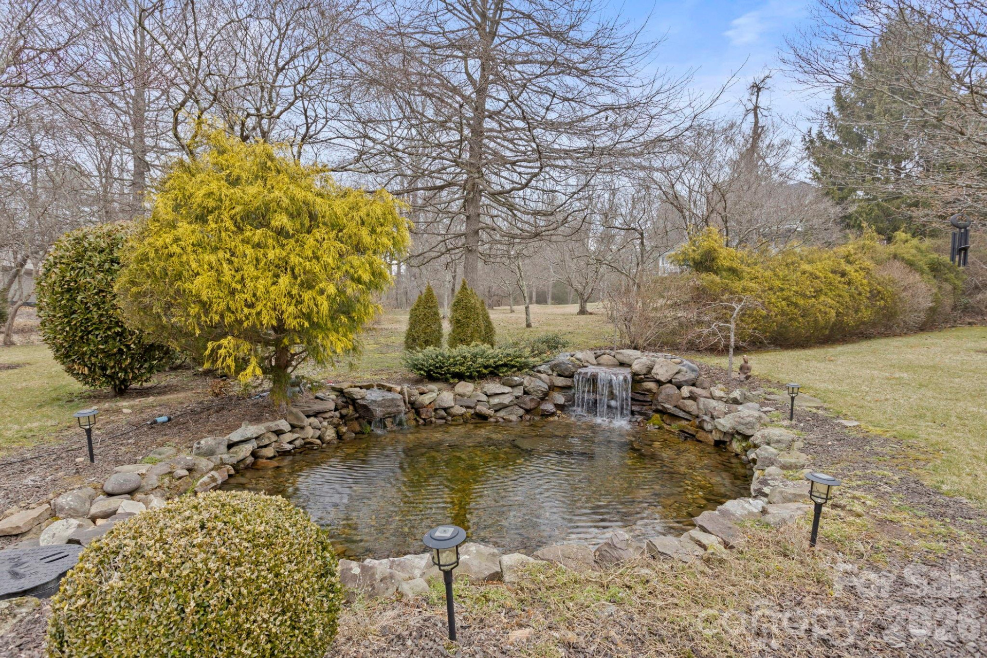 151 Founders Drive - Photo 3
