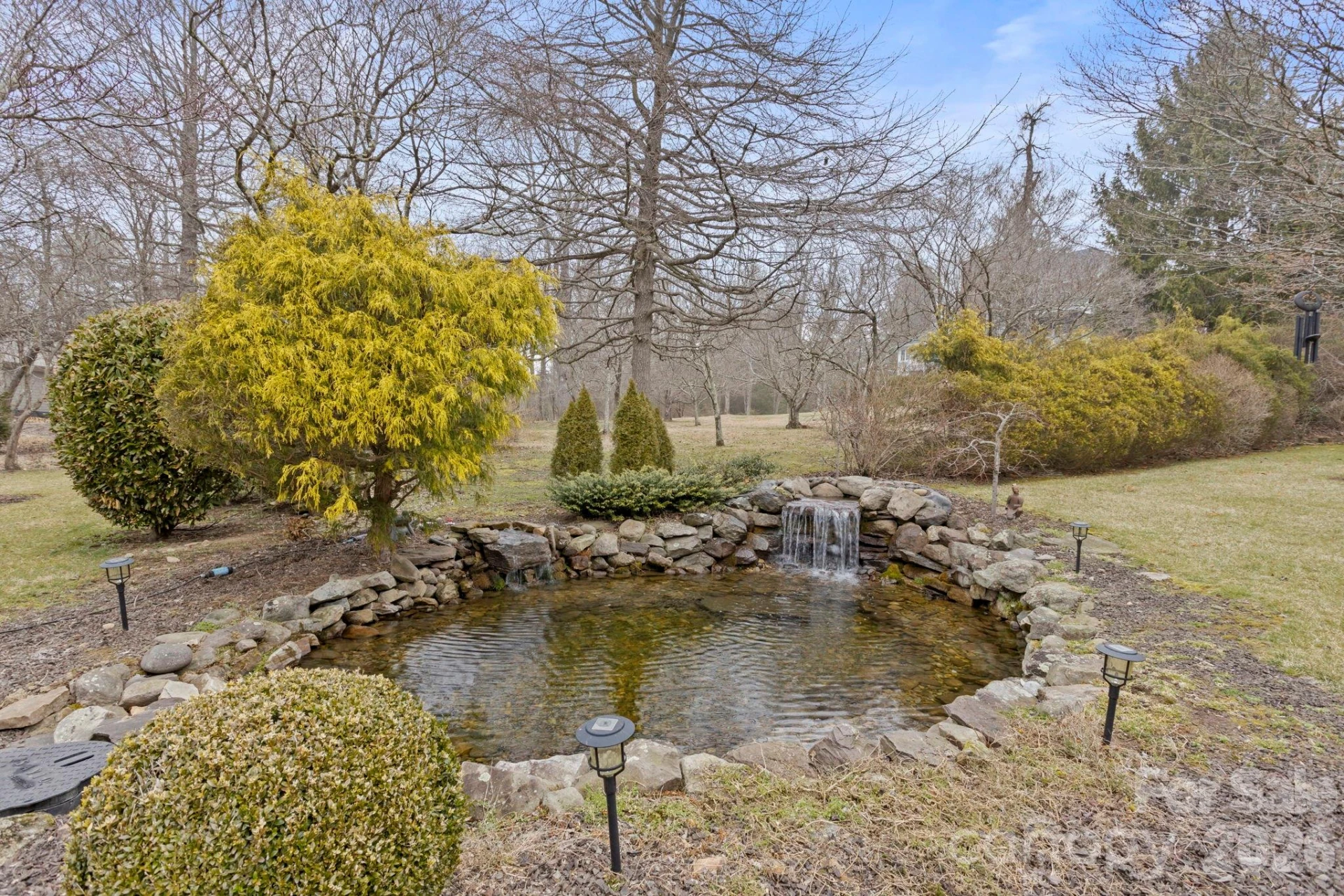 151 Founders Drive - Photo 3