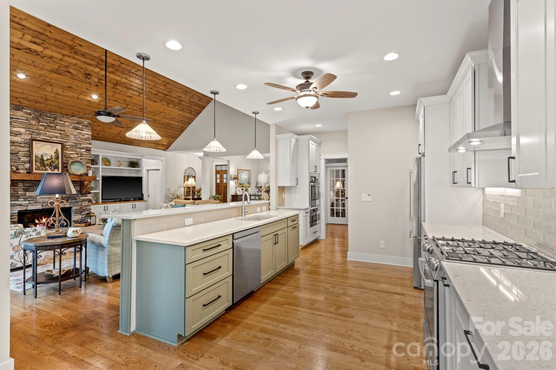 719 Overlook Drive - Photo 17