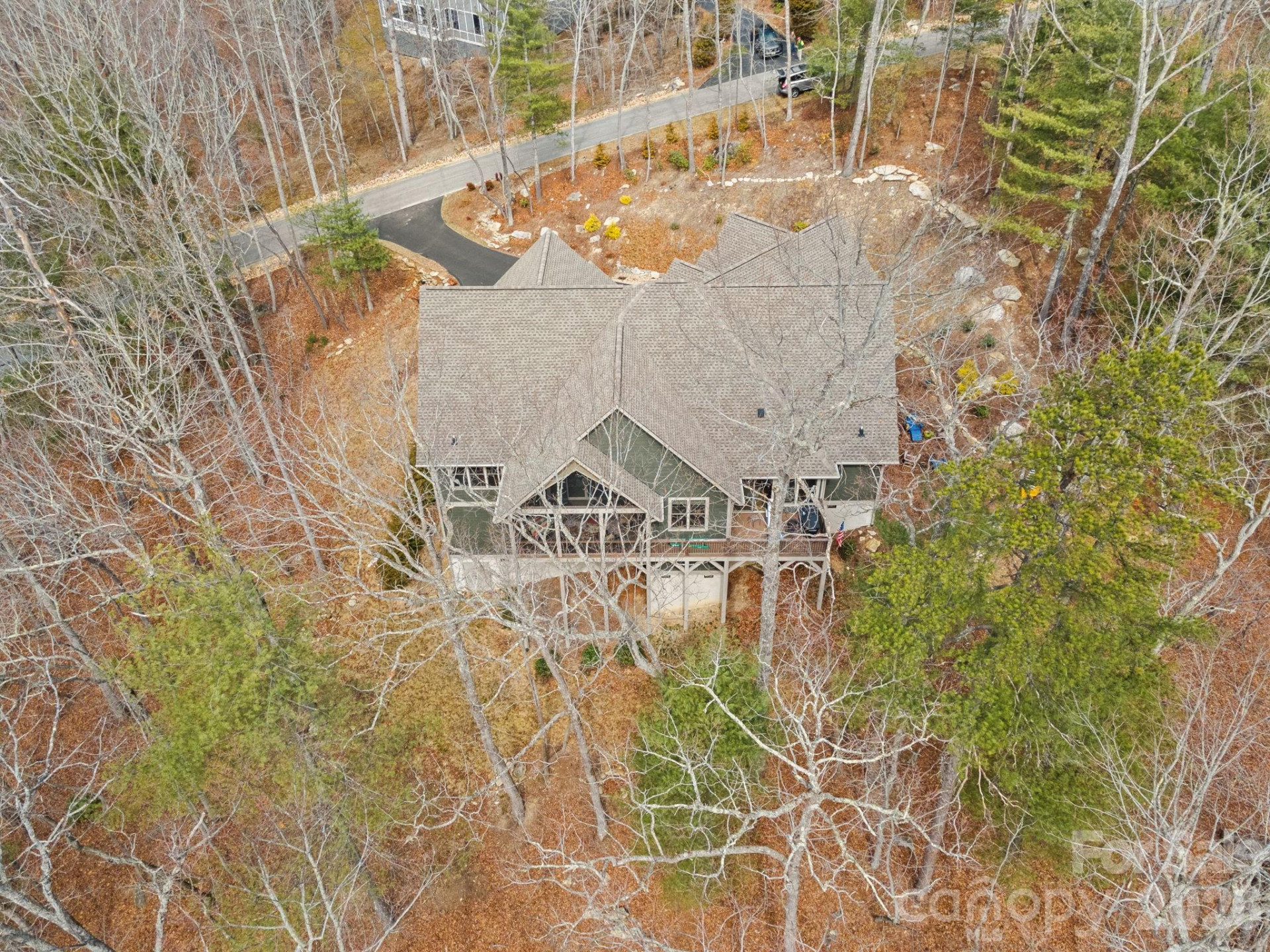 719 Overlook Drive - Photo 45