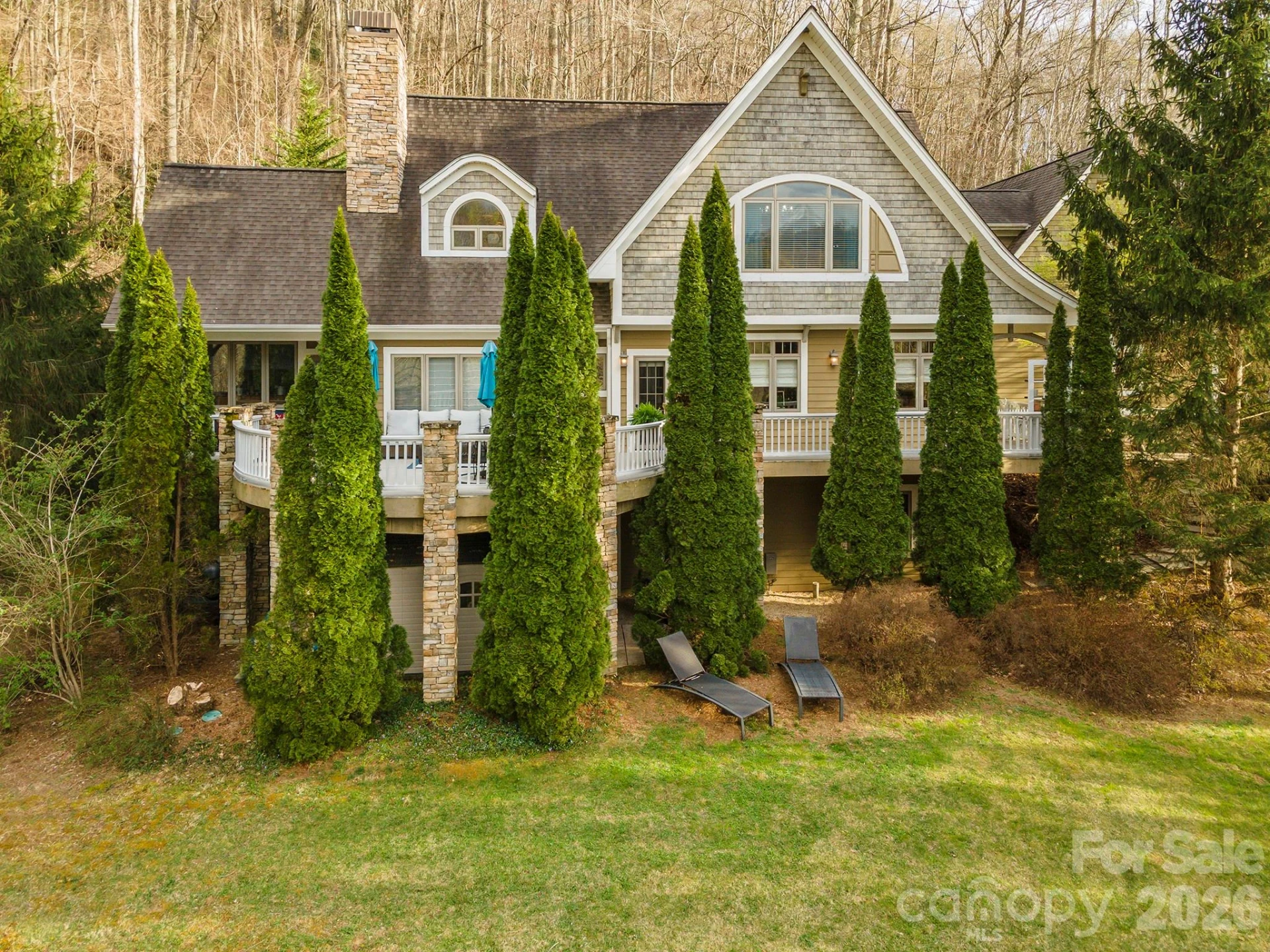 11 Hearthstone Drive