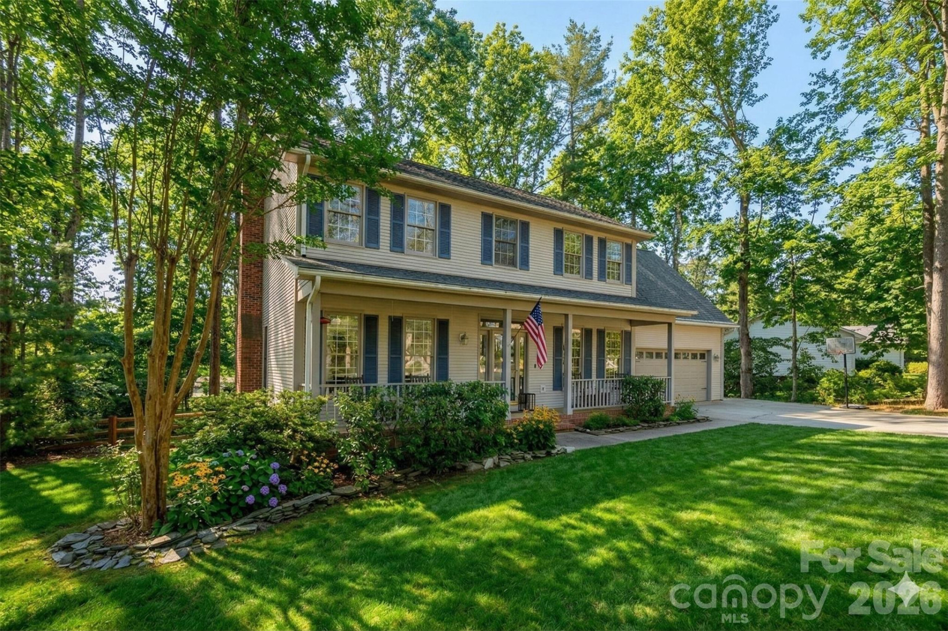 242 Windsor Forest Circle - Photo 2