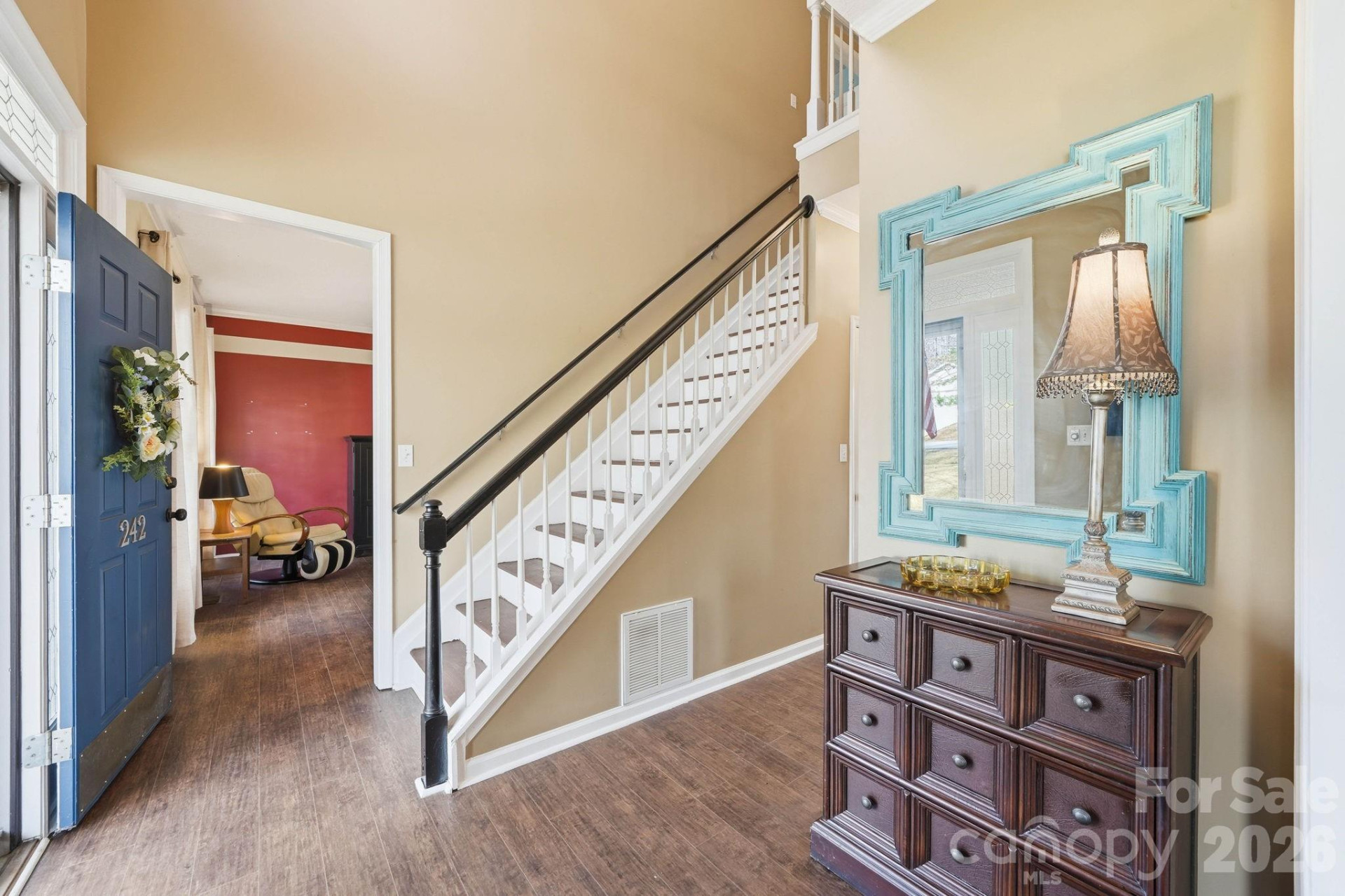 242 Windsor Forest Circle - Photo 4