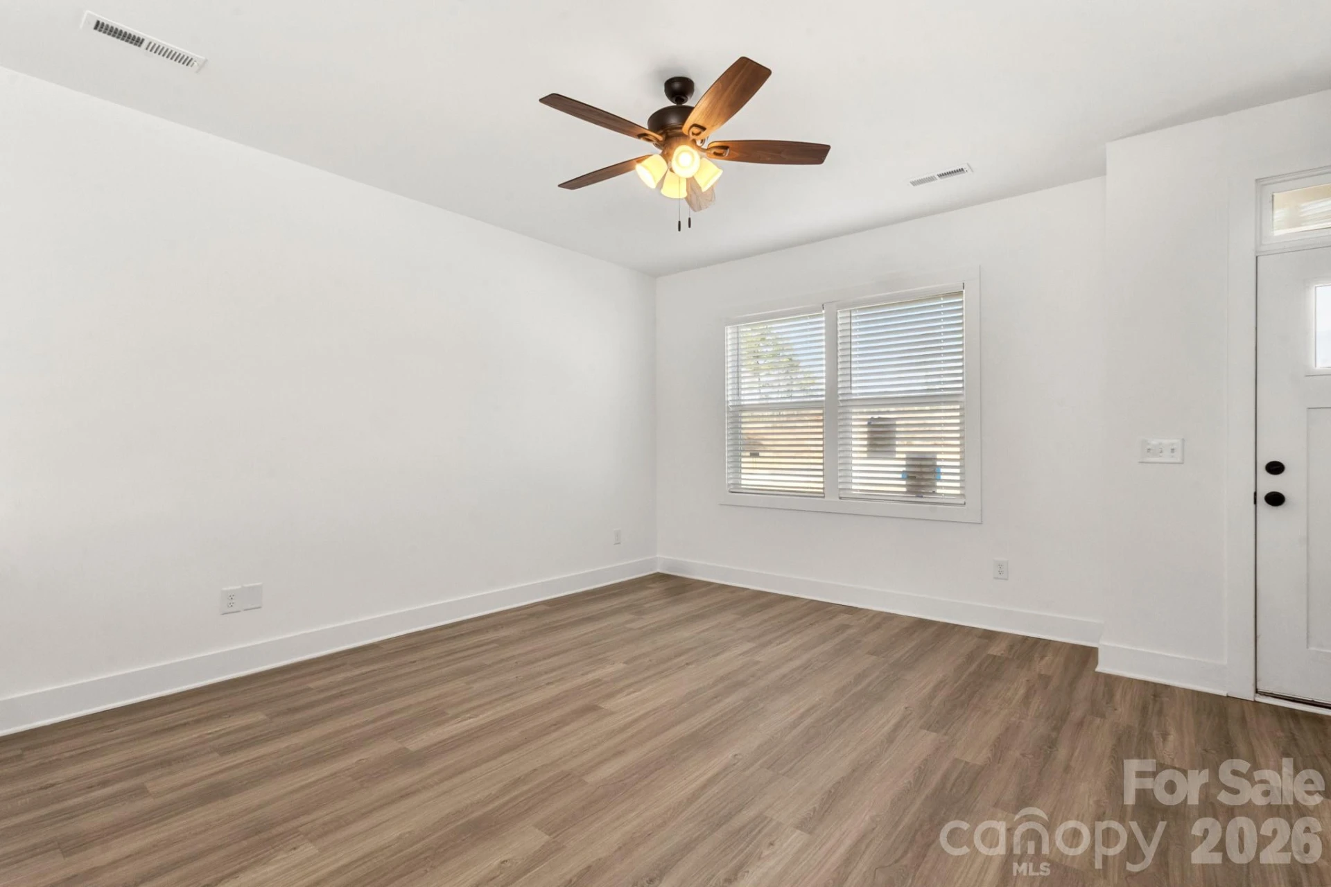 119 Indian Wells Court - Photo 3