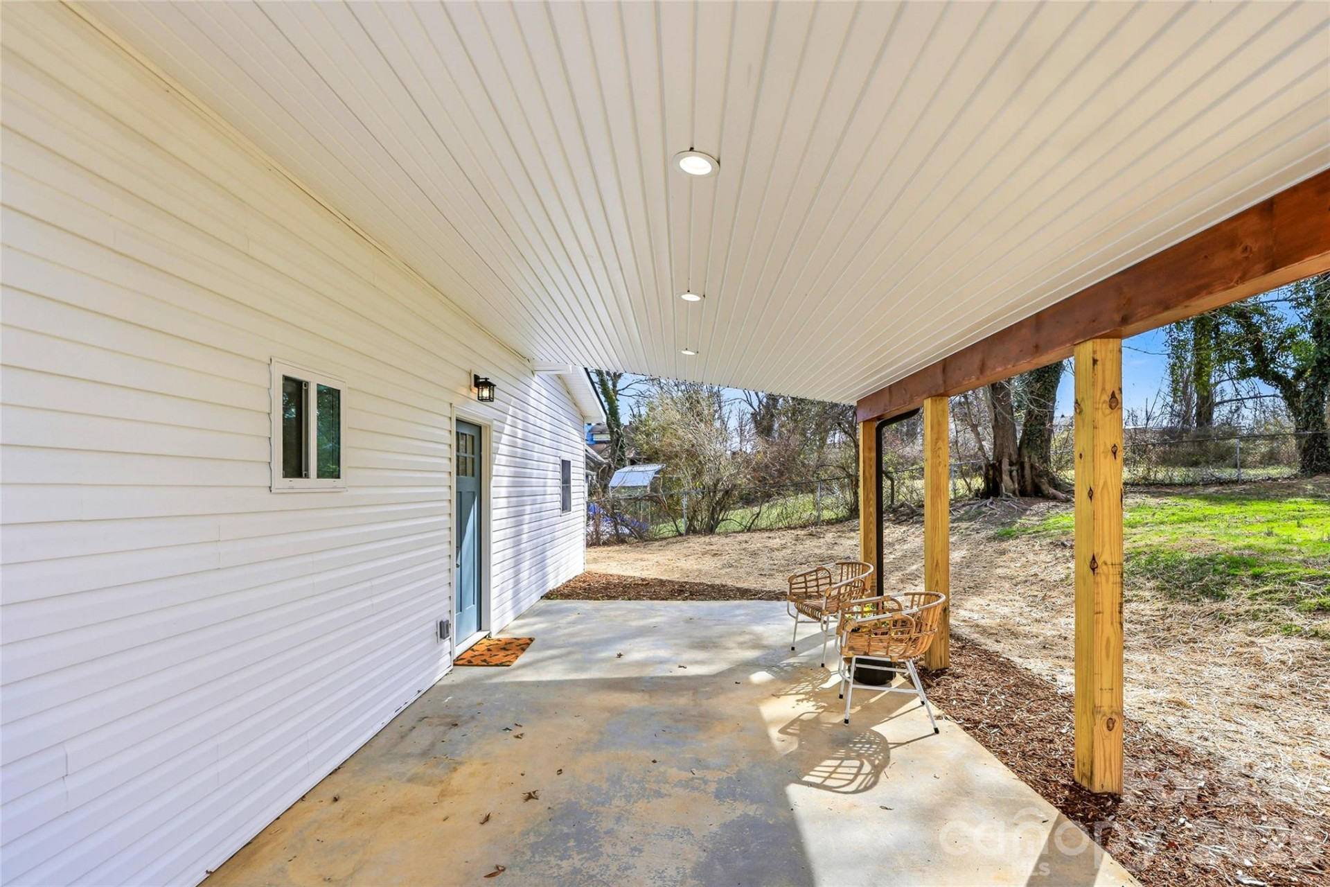 807 Whitted Street - Photo 35