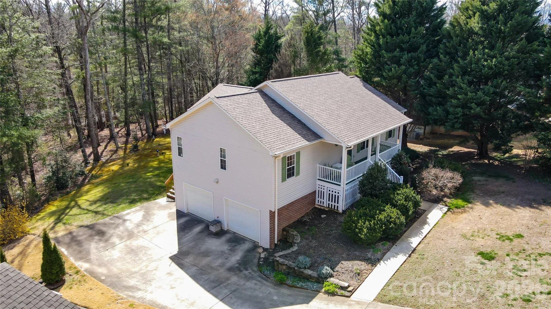 1499 Brentwood Place - Photo 3