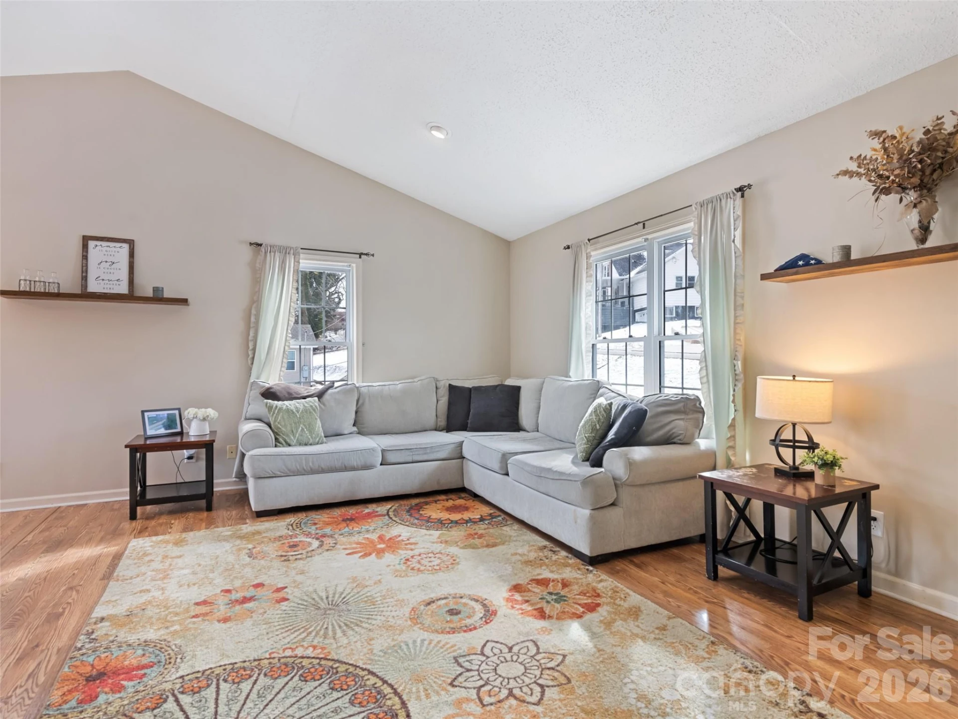 30 Woodruff Street - Photo 2