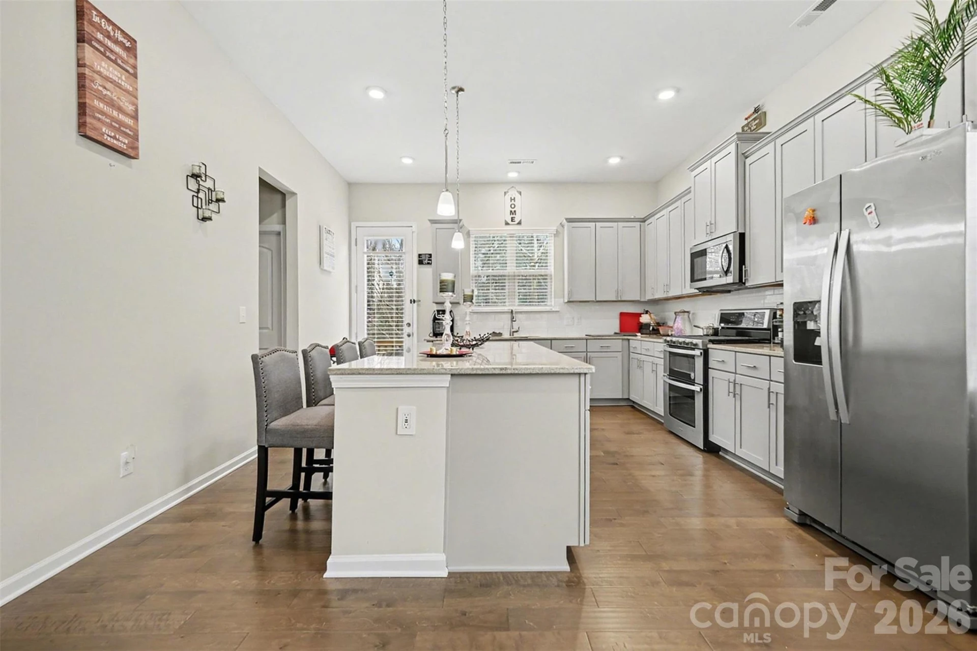9524 Ainslie Downs Street - Photo 8