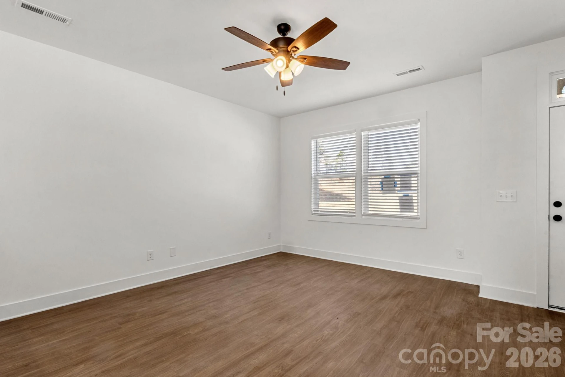 123 Indian Wells Court - Photo 3