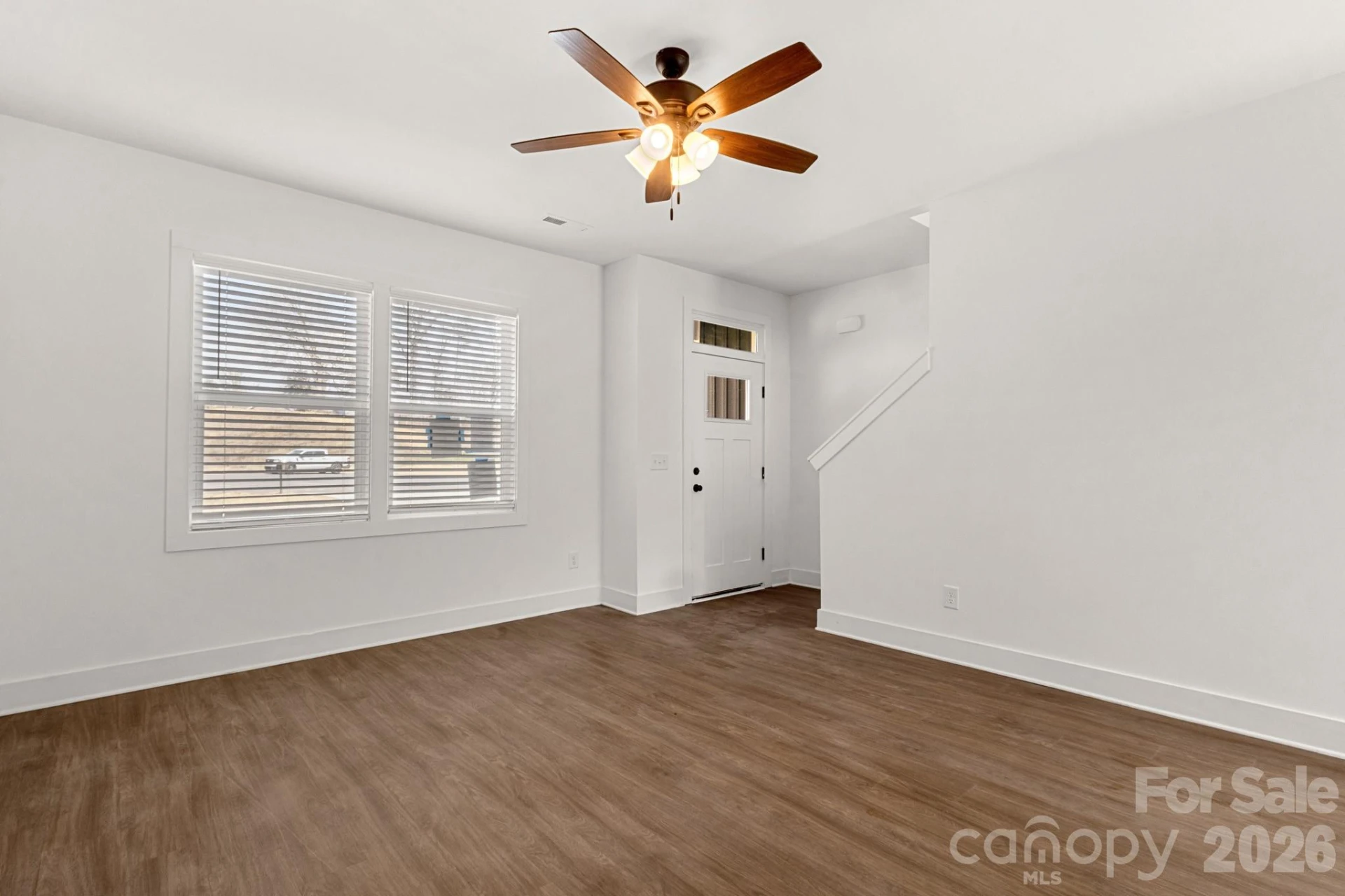 123 Indian Wells Court - Photo 4