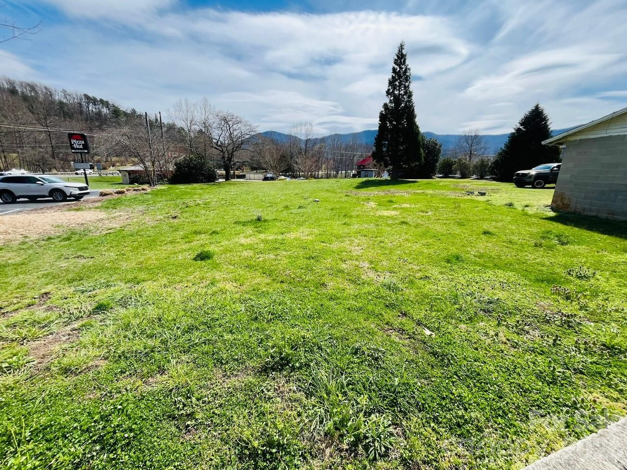 11 Terry Estate Drive - Photo 3