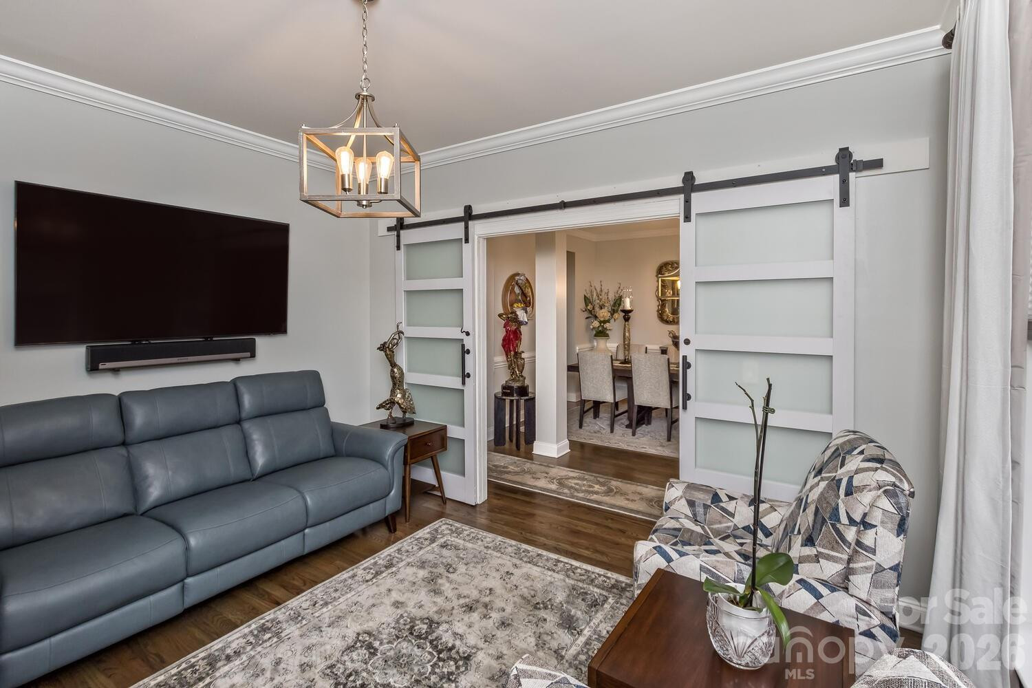 107 Mountain Drive - Photo 3