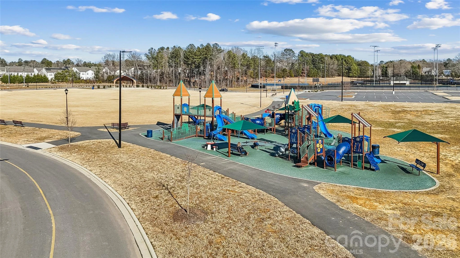 1837 Viewfield Road - Photo 35