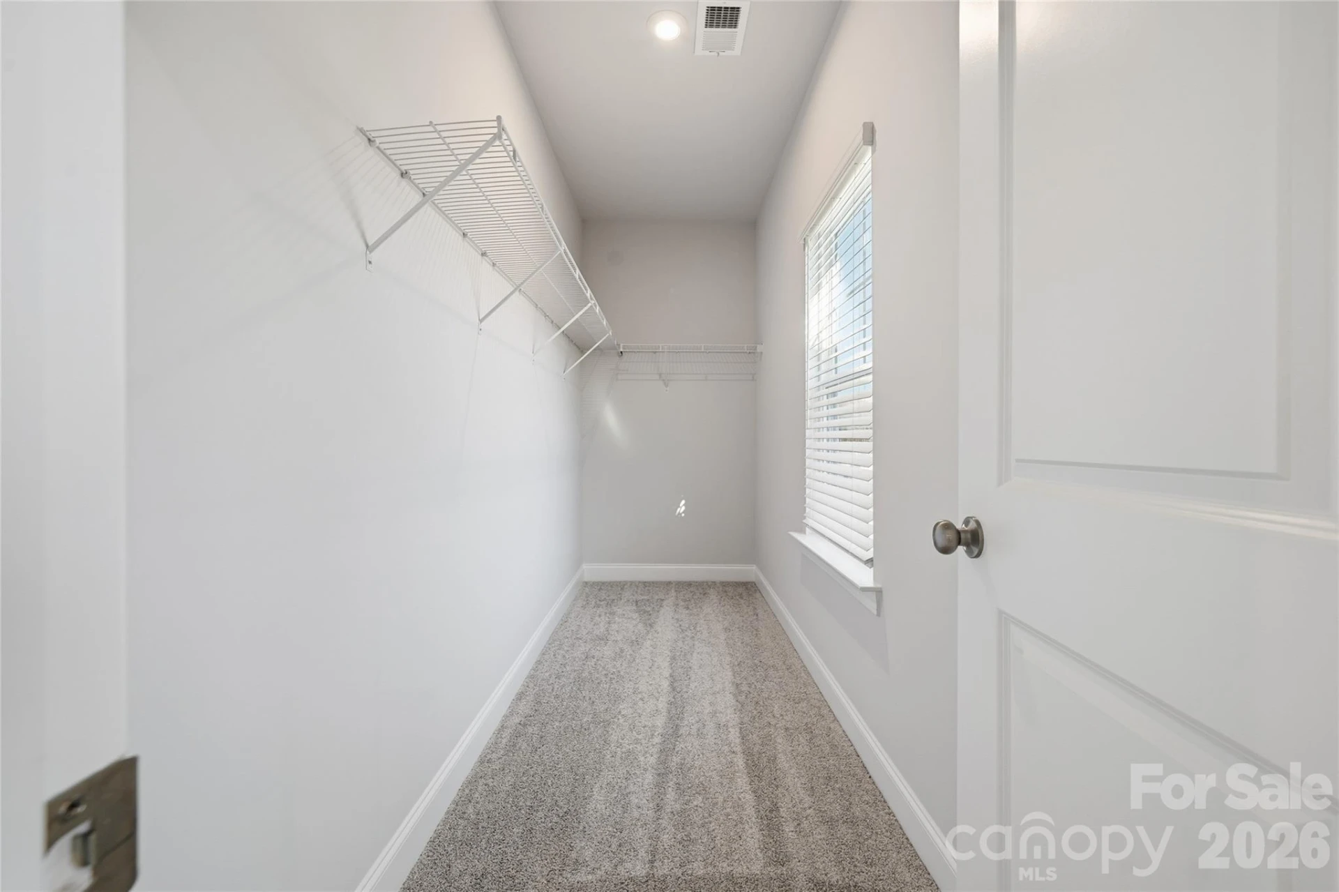 1837 Viewfield Road - Photo 7