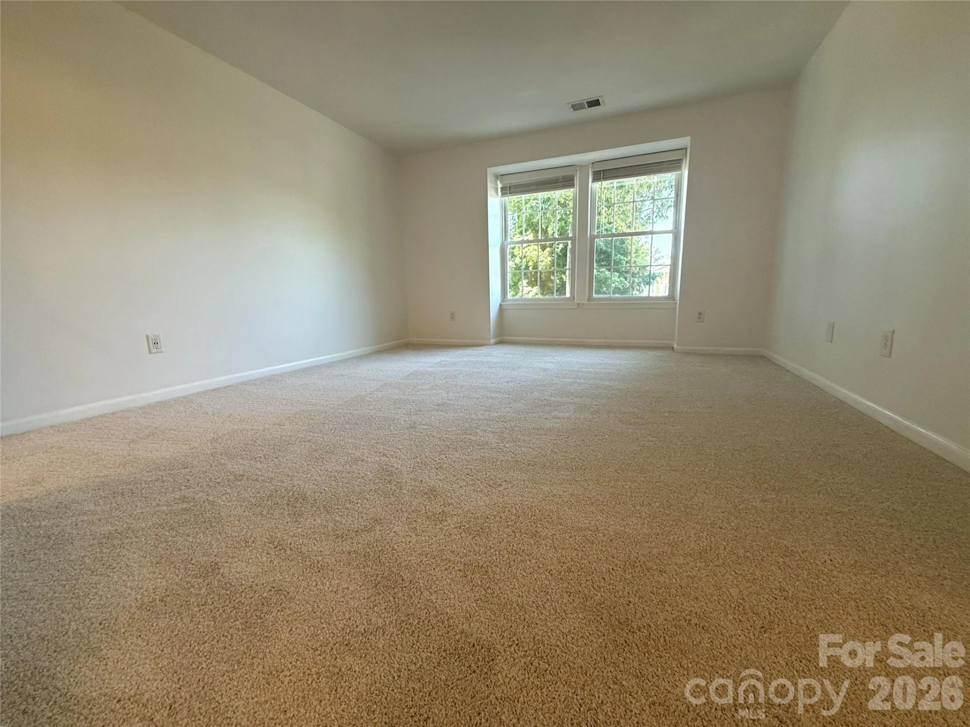 1645 Arlyn Circle #M - Photo 29