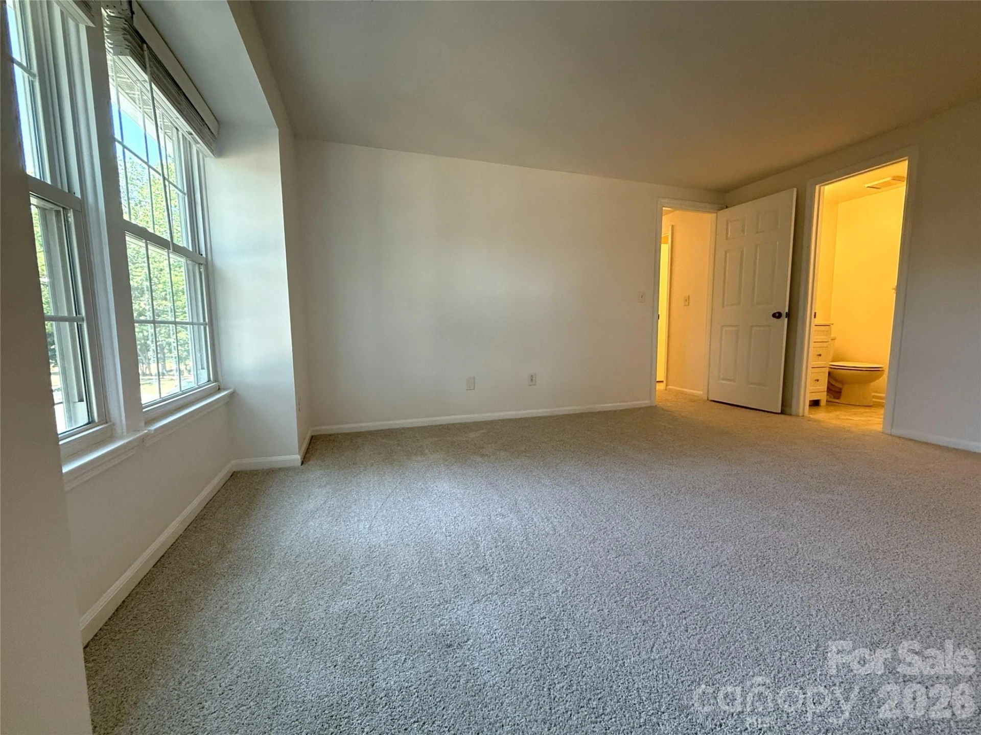1645 Arlyn Circle #M - Photo 31