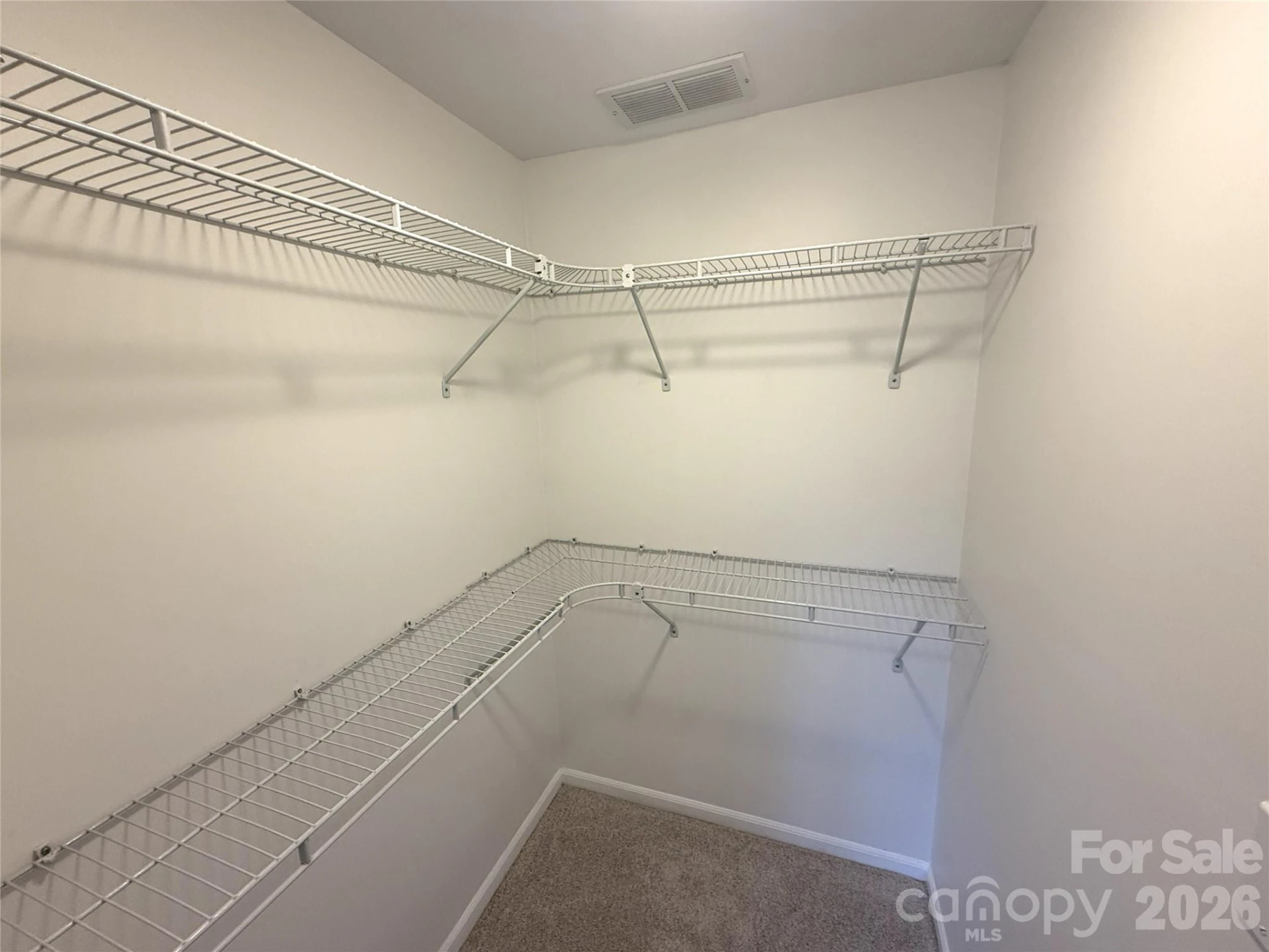 1645 Arlyn Circle #M - Photo 34