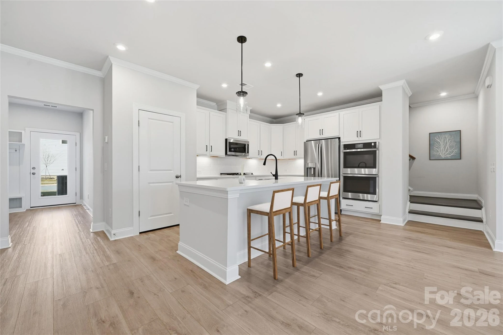 1845 Viewfield Road - Photo 12