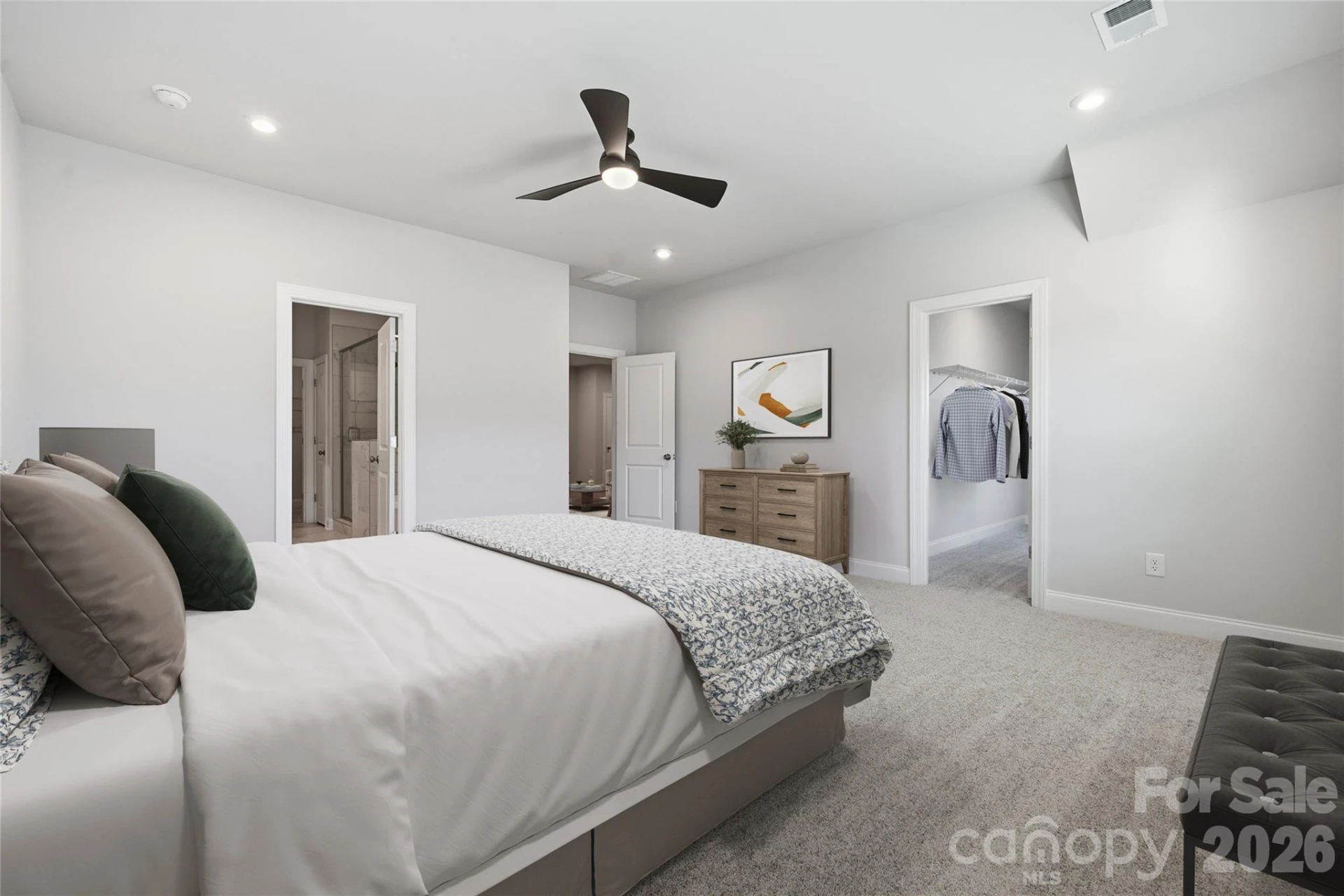 1845 Viewfield Road - Photo 3