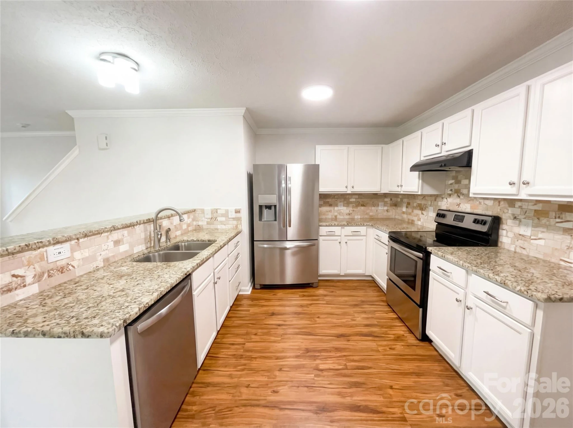 644 Carybrook Court - Photo 2