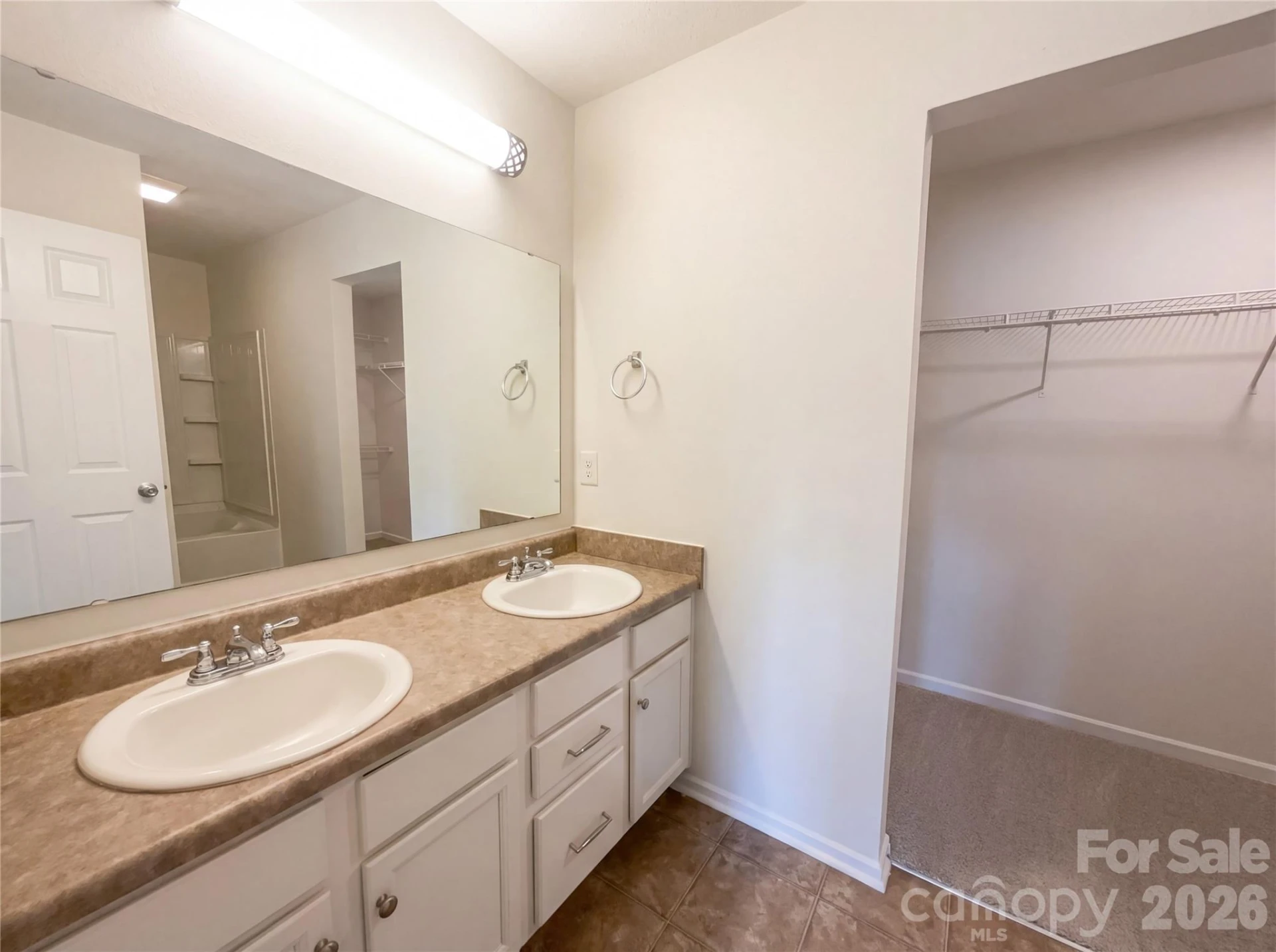 644 Carybrook Court - Photo 15