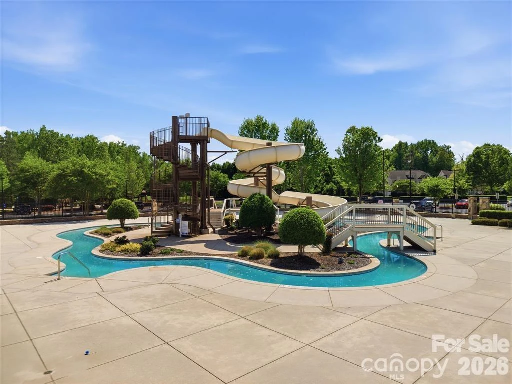 2009 Burton Point Court - Photo 46
