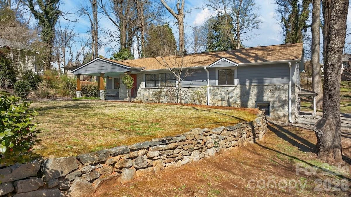 95 Whitney Avenue - Photo 2