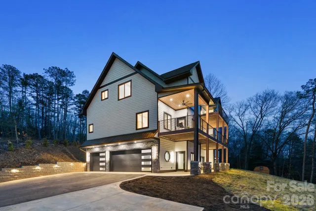 74 Jeranna Road, Mills River, NC, 28759