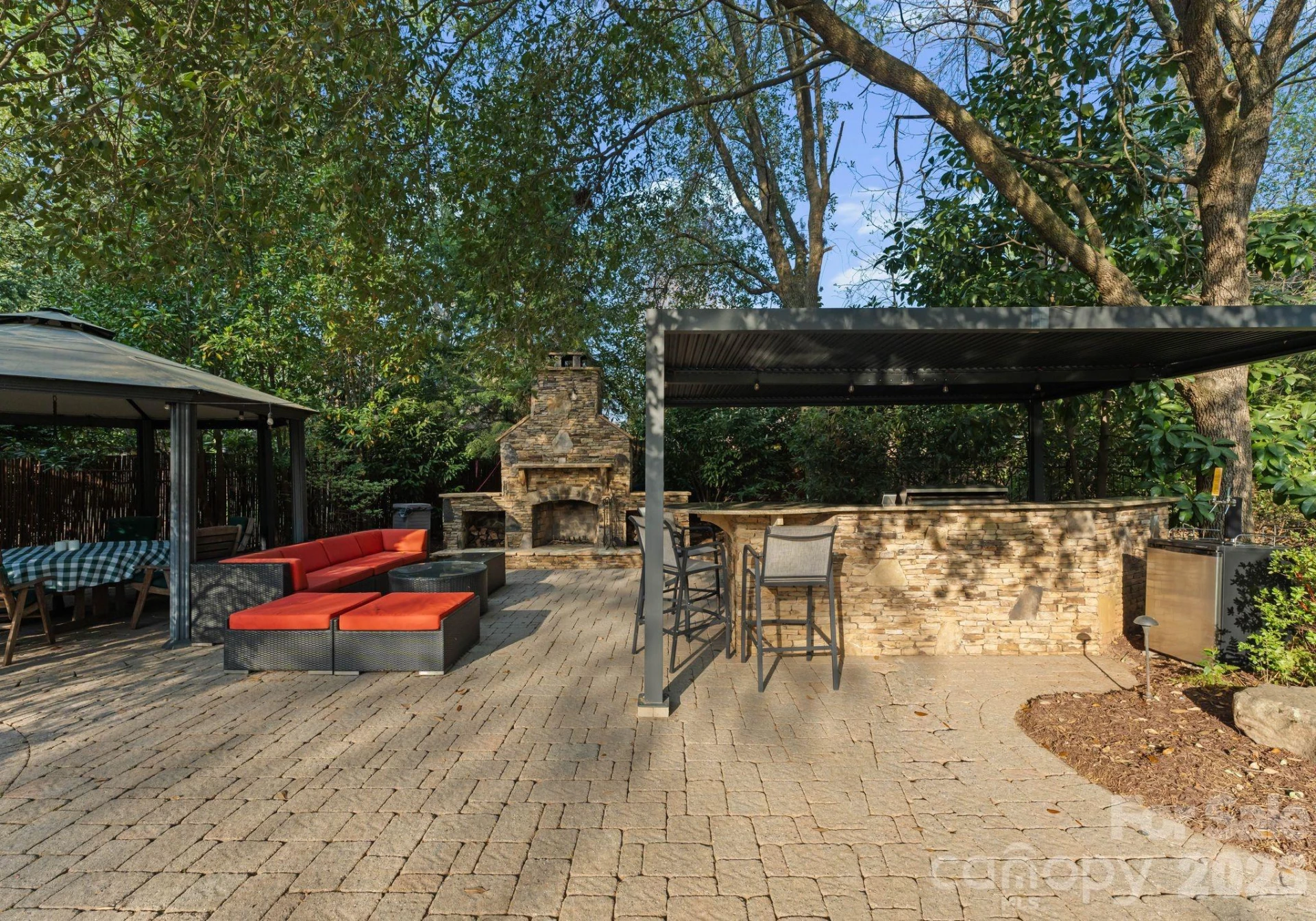 4501 Oglukian Road - Photo 4