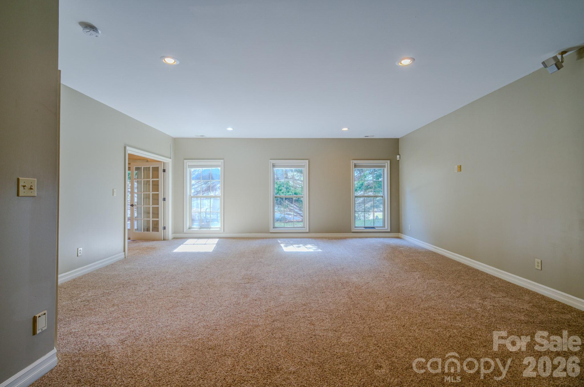 3975 Plantation Drive - Photo 38