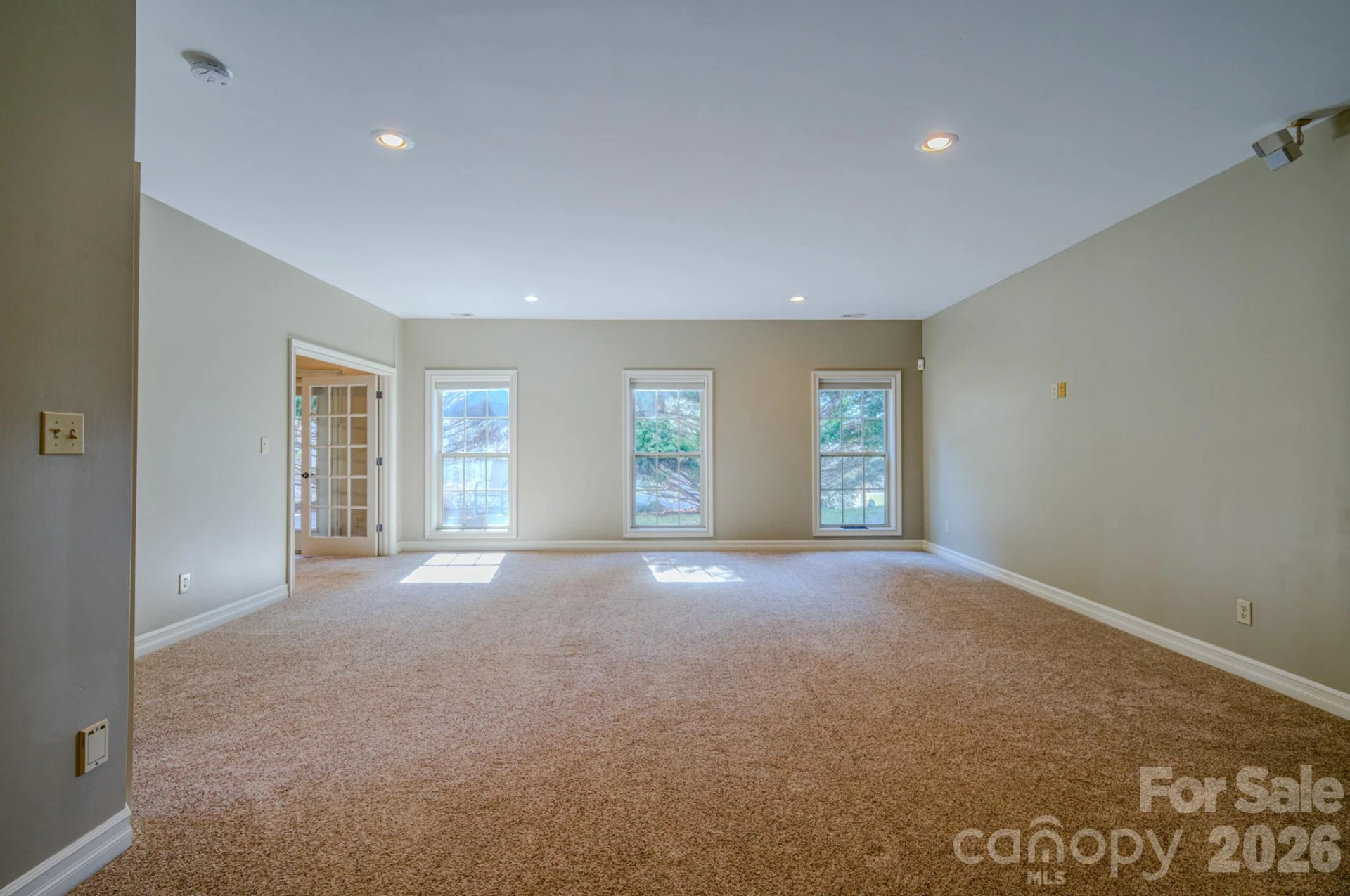 3975 Plantation Drive - Photo 38