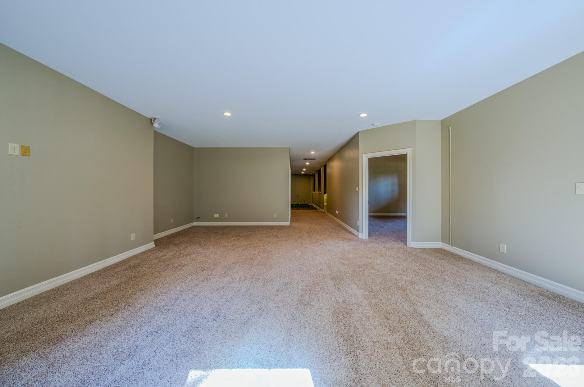 3975 Plantation Drive - Photo 39