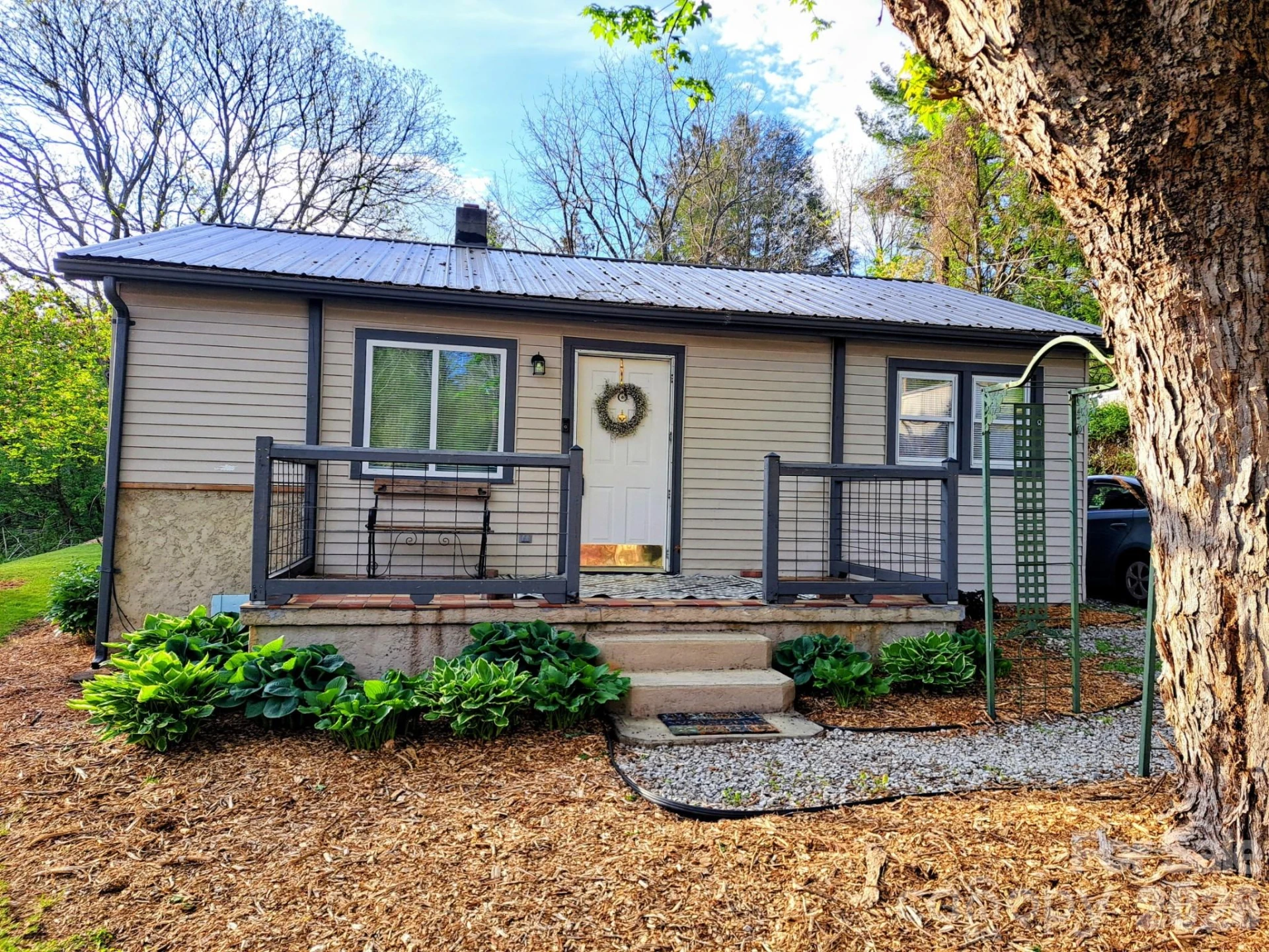 8 Linda Vista Drive - Photo 3