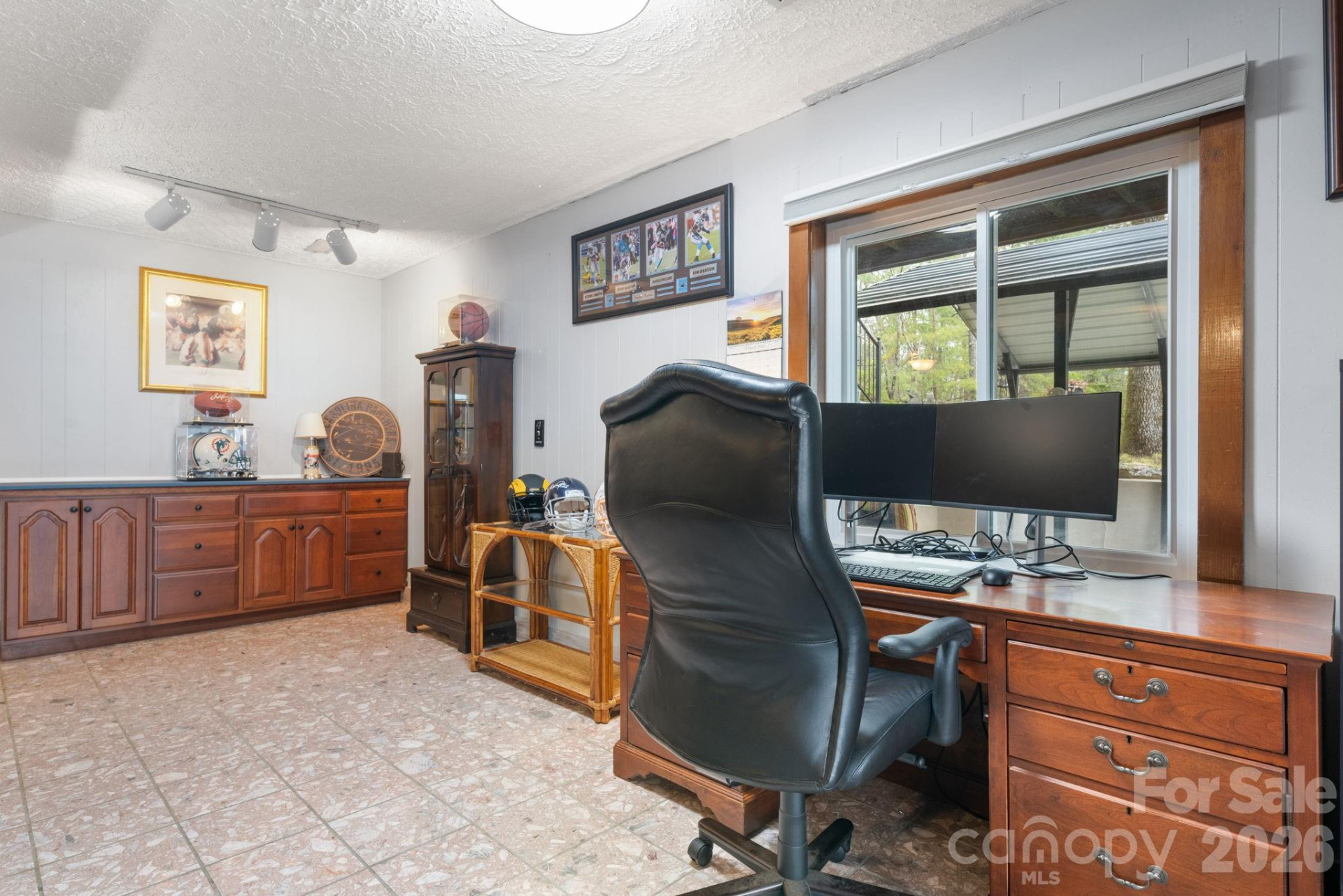 2184 Pine Mountain Drive - Photo 32