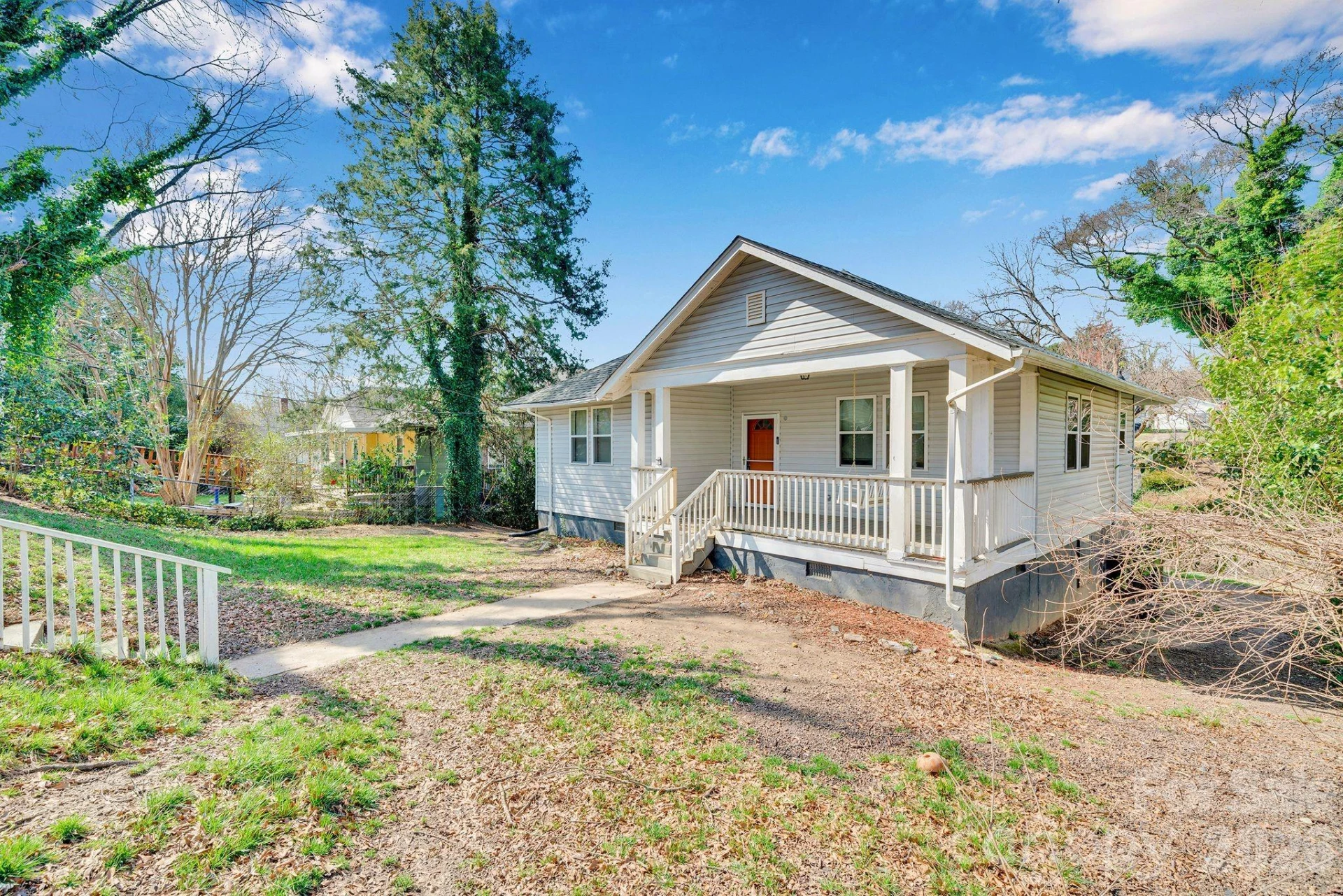 309 Highland Street - Photo 3