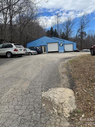 527-A E Mills Street, Columbus, NC, 28722