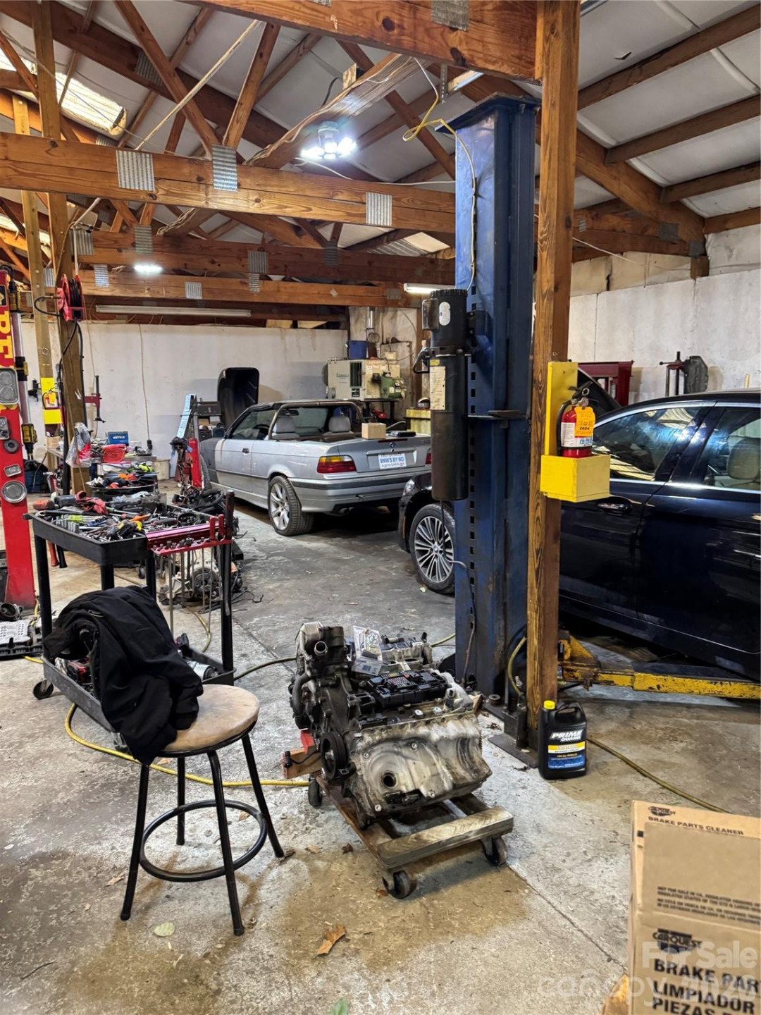 527-A E Mills Street - Photo 3