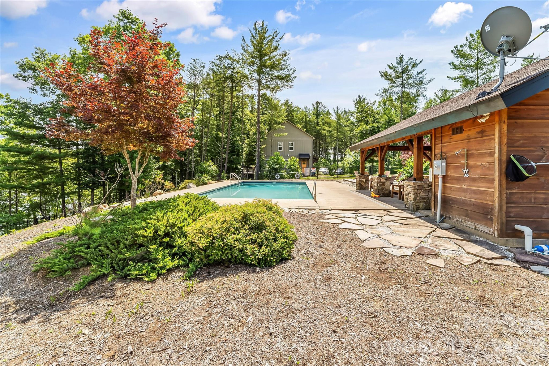 154 West Point Drive - Photo 18