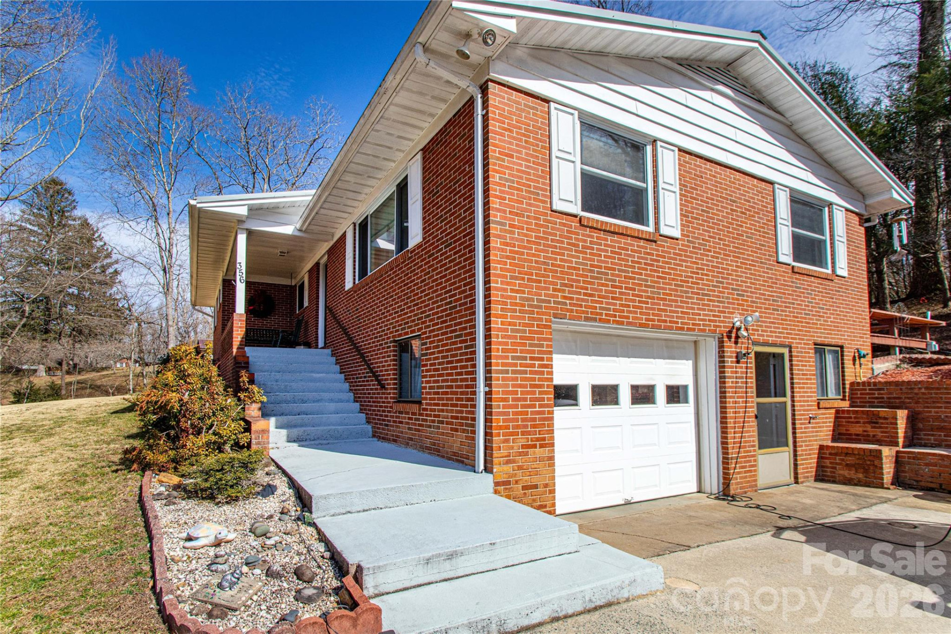 356 Pleasant Hill Drive - Photo 2