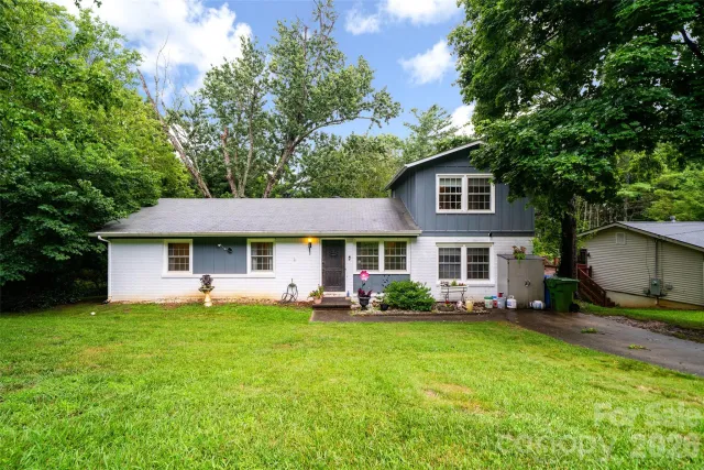 6 Hillview Circle, Asheville, NC, 28805
