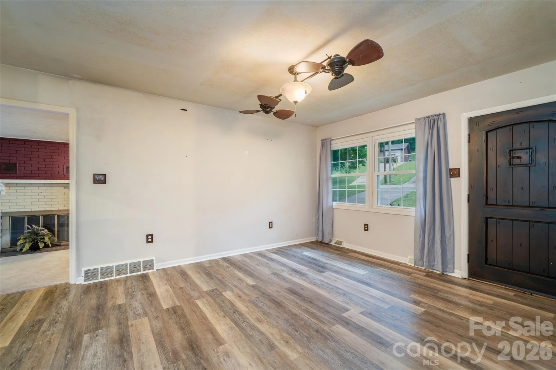 6 Hillview Circle - Photo 3