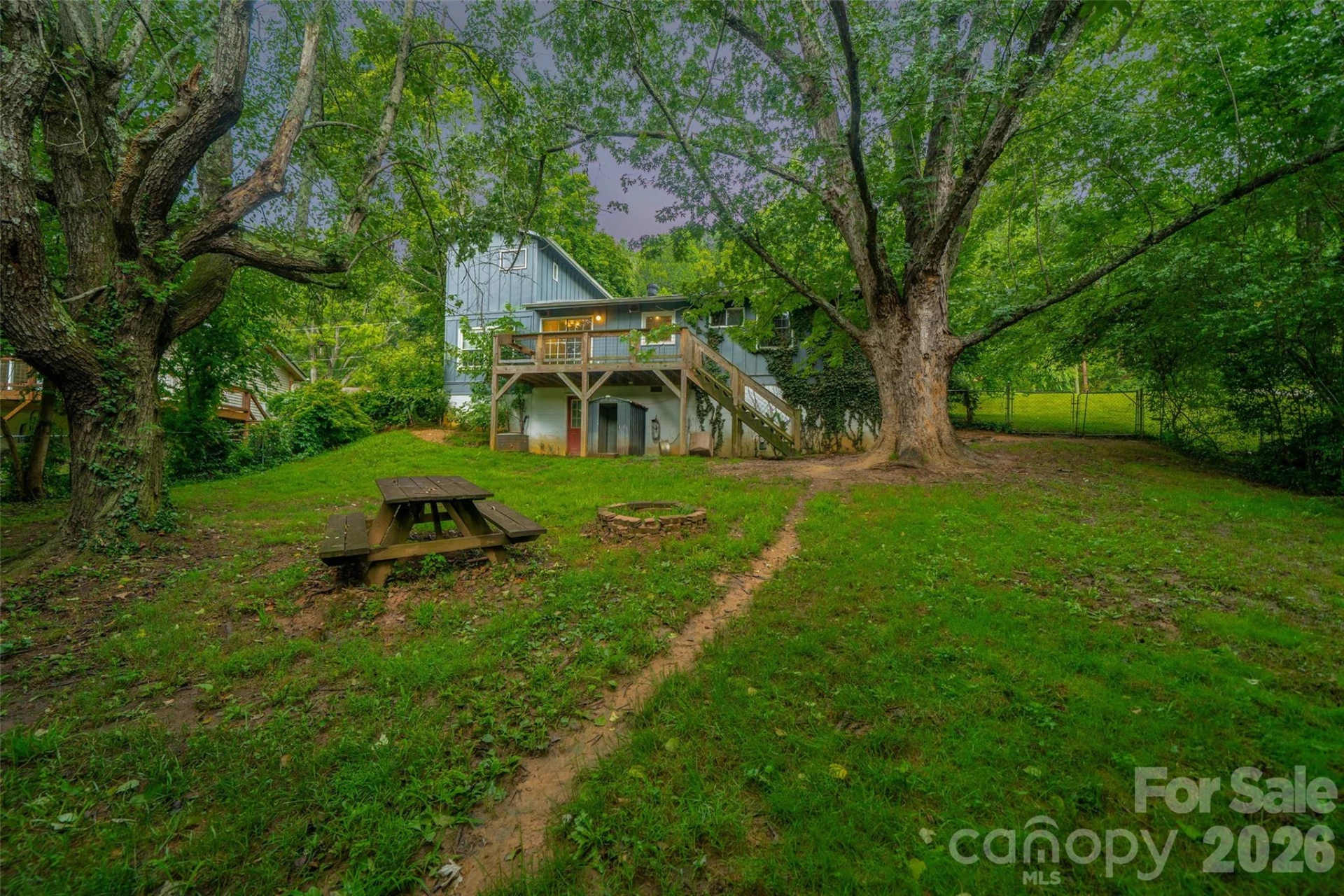 6 Hillview Circle - Photo 32