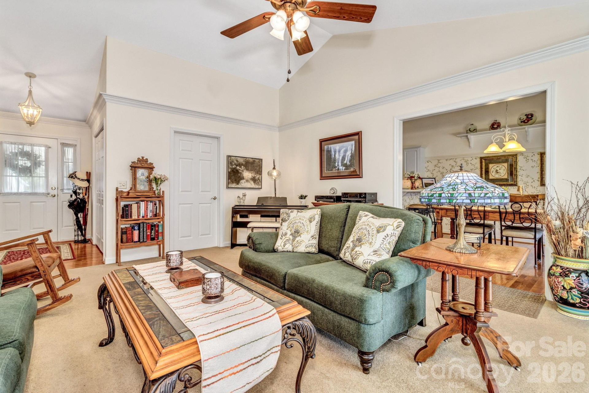 333 Charlestown Drive - Photo 11