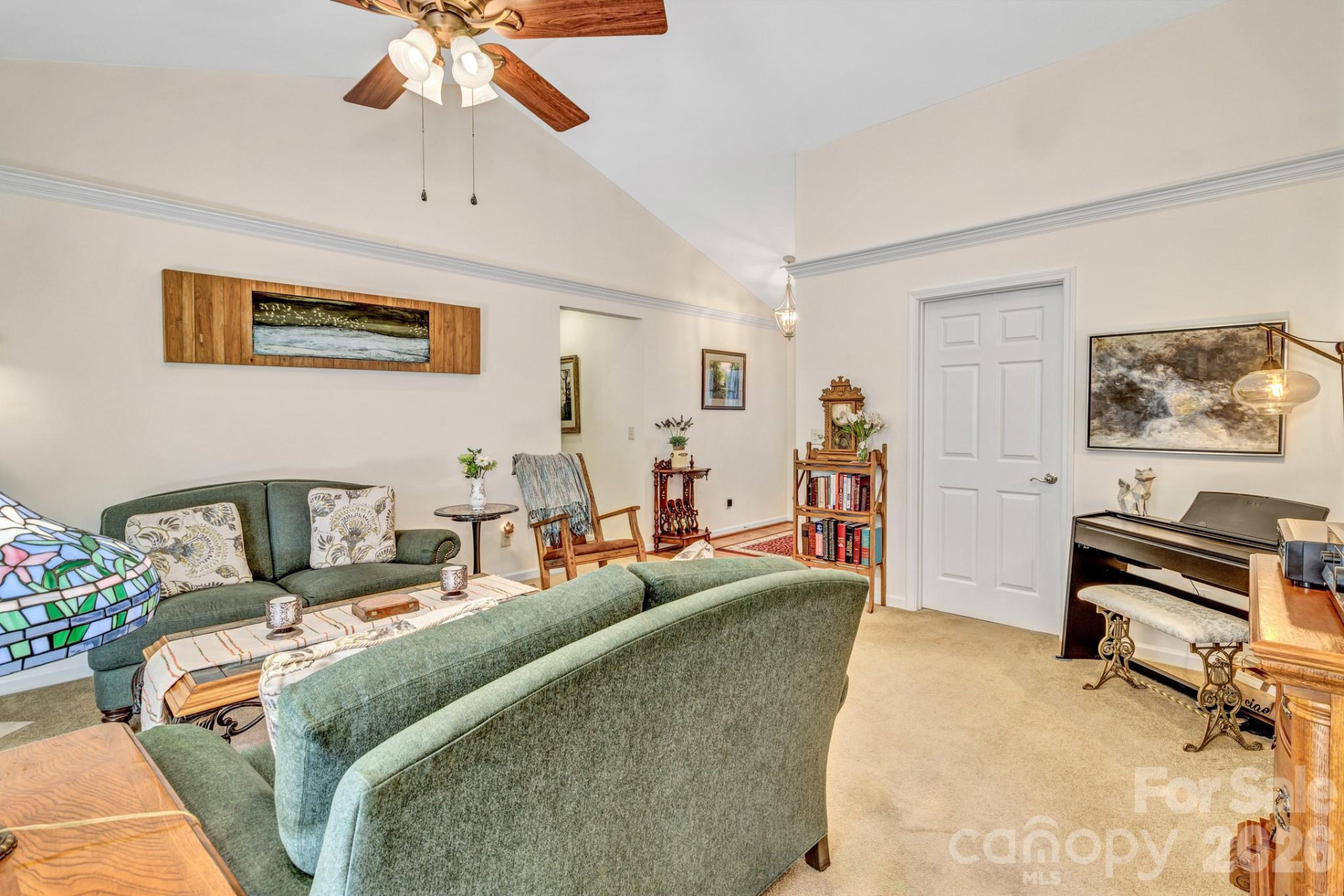 333 Charlestown Drive - Photo 13